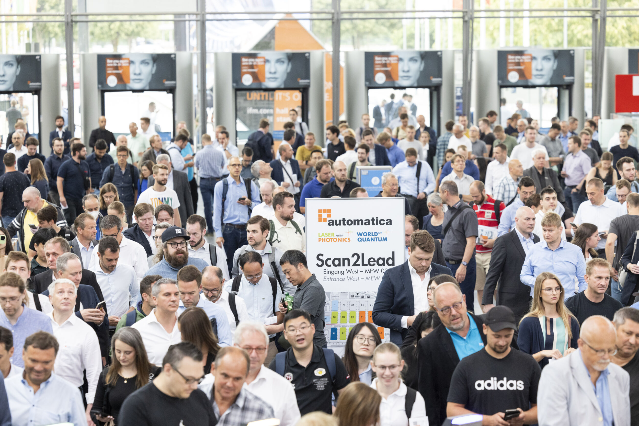 Die Automatica 2025 findet vom 24. bis 27. Juni wie gewohnt auf dem Münchner Messegelände statt.