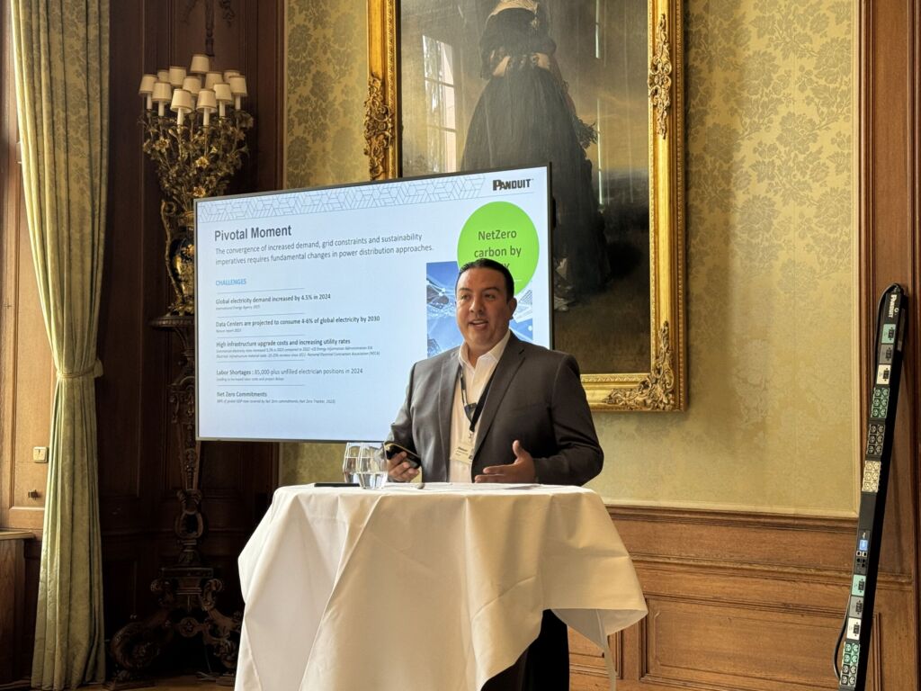 Neyton Avila ist überzeugt: Nachhaltige Lösungen führen zu mehr Resilienz im Gebäude der Zukunft.