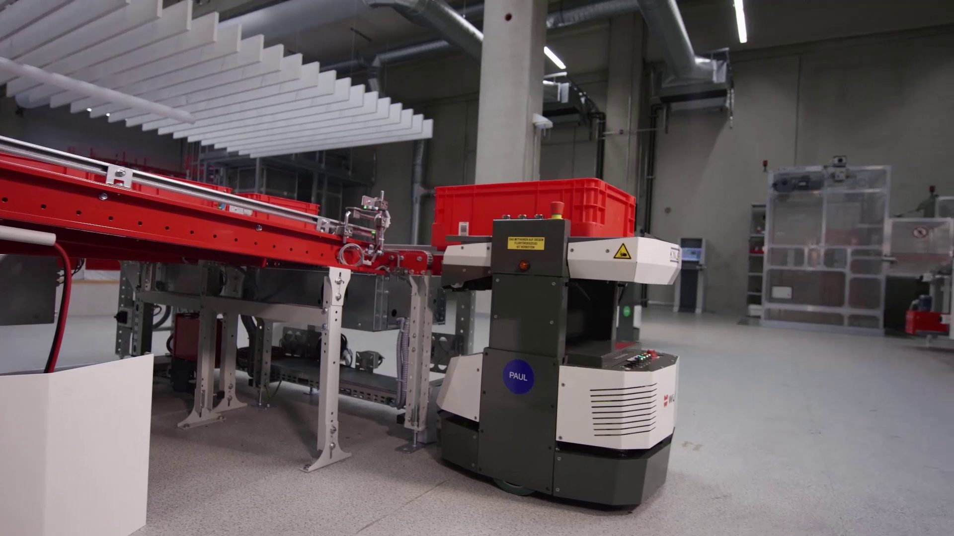 Hochleistungskunststoffe für die automatisierte Lagerhaltung