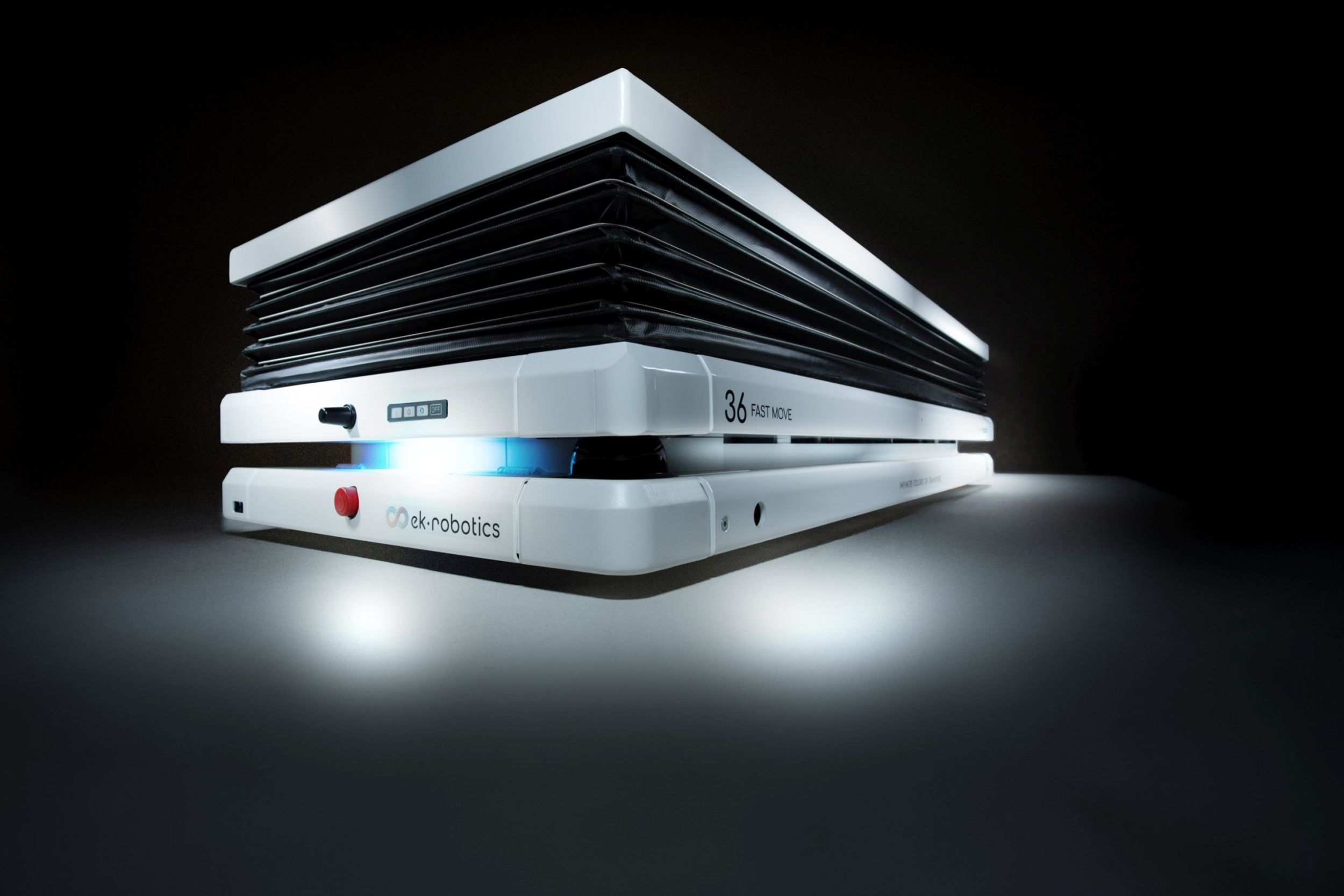 Sicherheitsscanner können um den Fast Move HUB 140 ein 360° Sicherheitsfeld erzeugen.