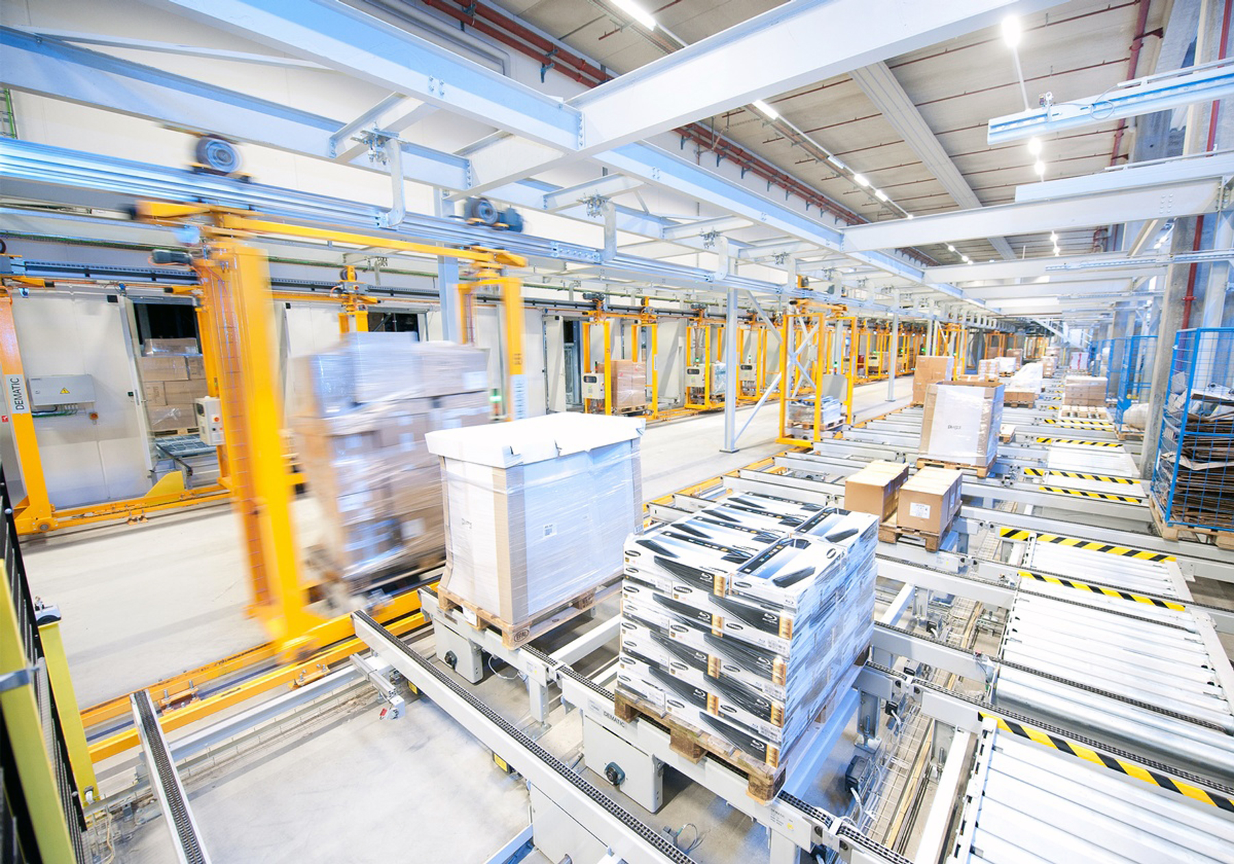 Logistikzentrum maßgeschneidert erweitert