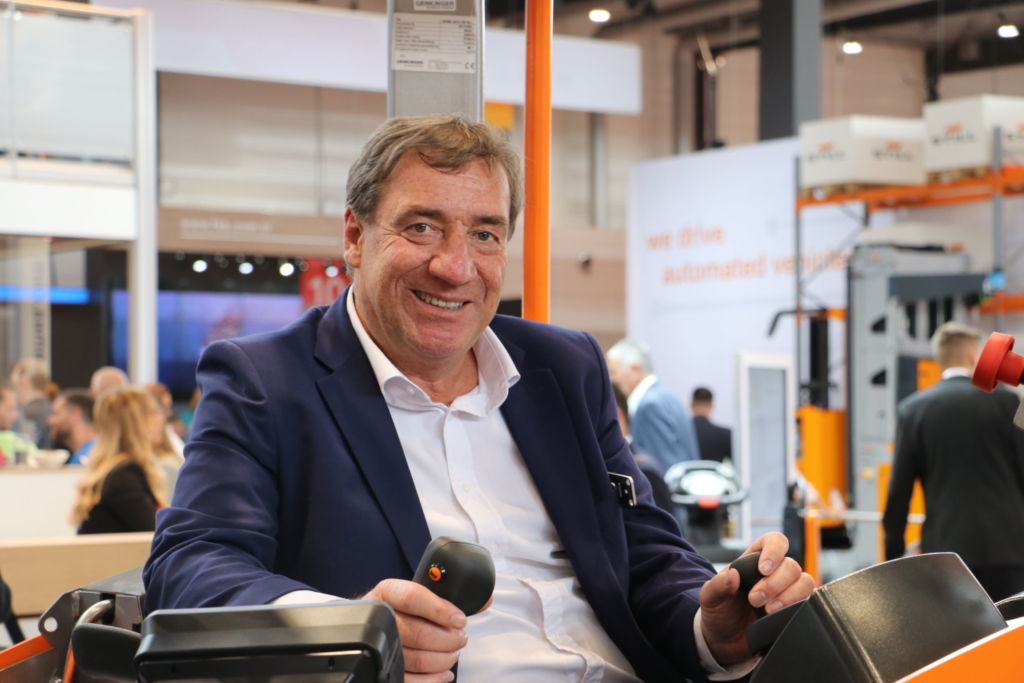 Richard Ludwig Gesch&auml;ftsf&uuml;hrer, Genkinger