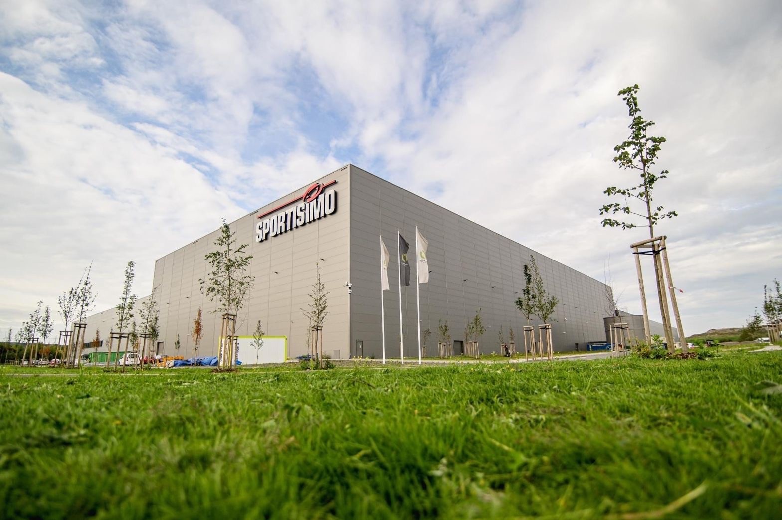 280960 Newsletter 08 dhf 25 2023 1