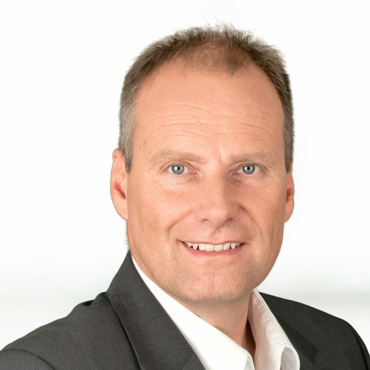 Herstellerumfrage Unitechnik dhf 07 2023 edited