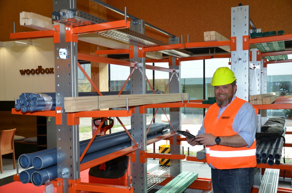 Bei versteckten Schäden ist
Verlass auf den Regalinspekteur.