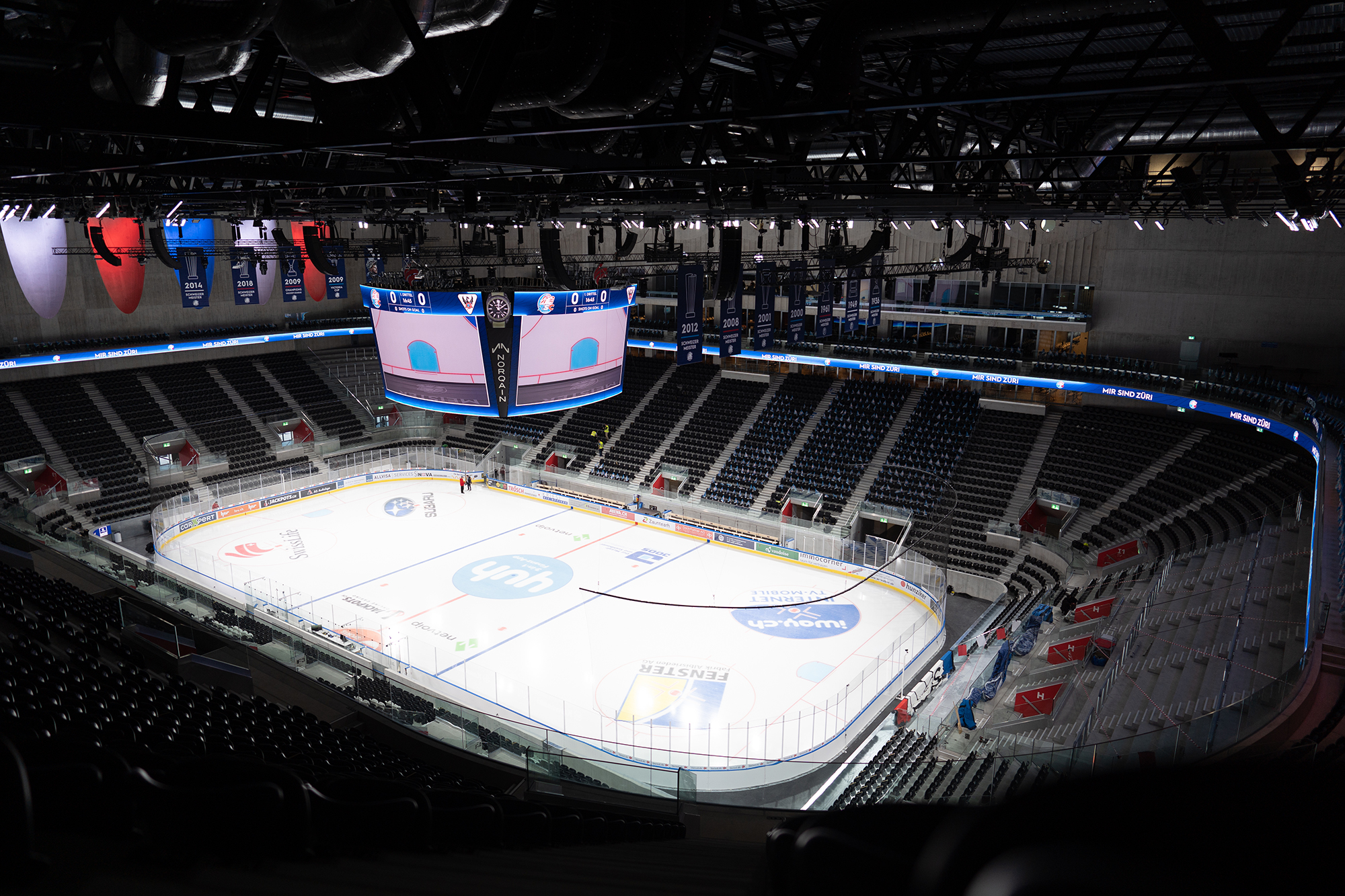 Rigging-System
für Multifunktionsarena