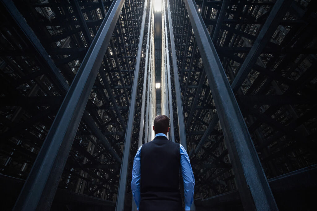 Aimtec DCIx steuert als Orchestrierungsschicht die verschiedenen Technologien im dunklen Lager und sorgt dafür, dass sie nahtlos autonom zusammenarbeiten.