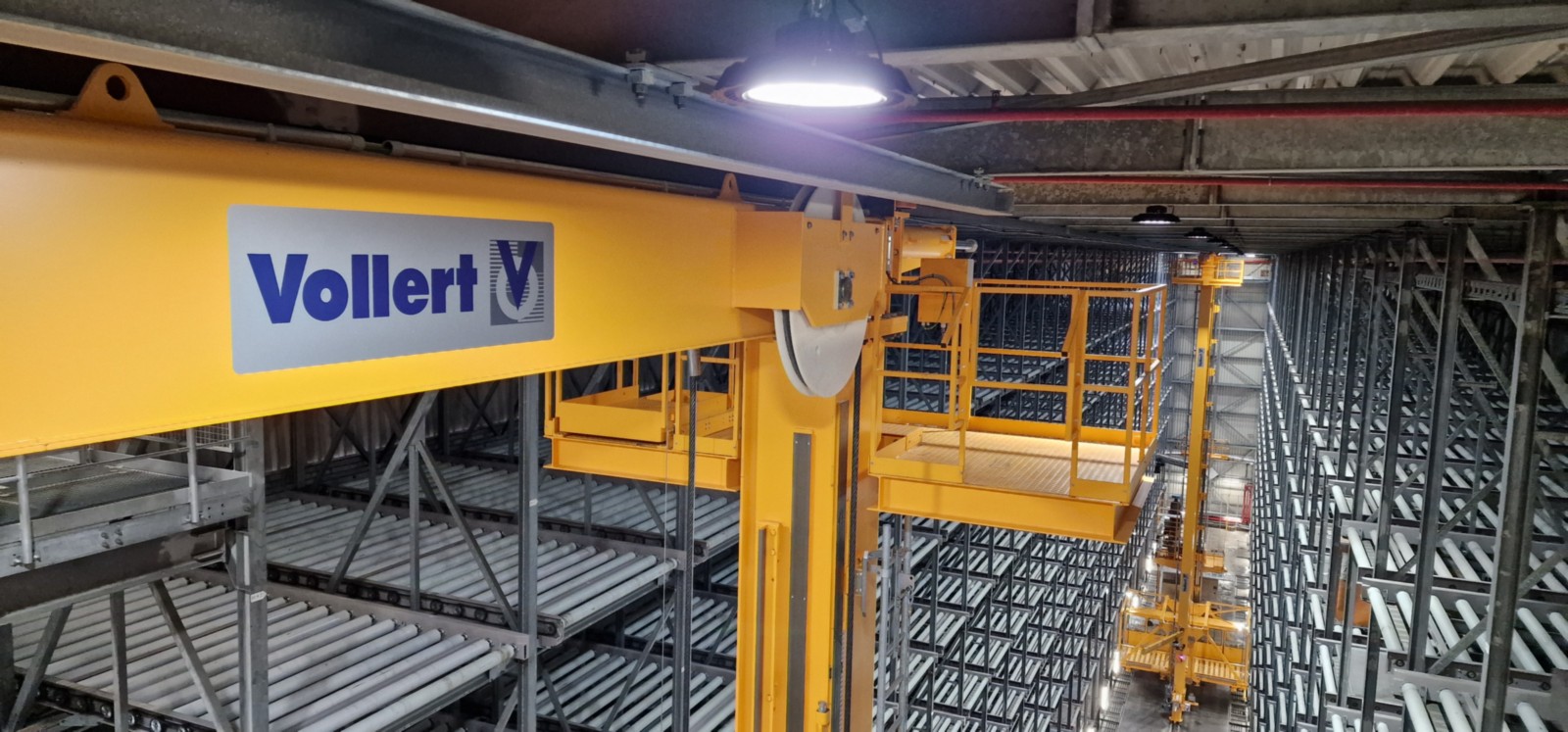 Neues Hochregallager am Hub Frankfurt