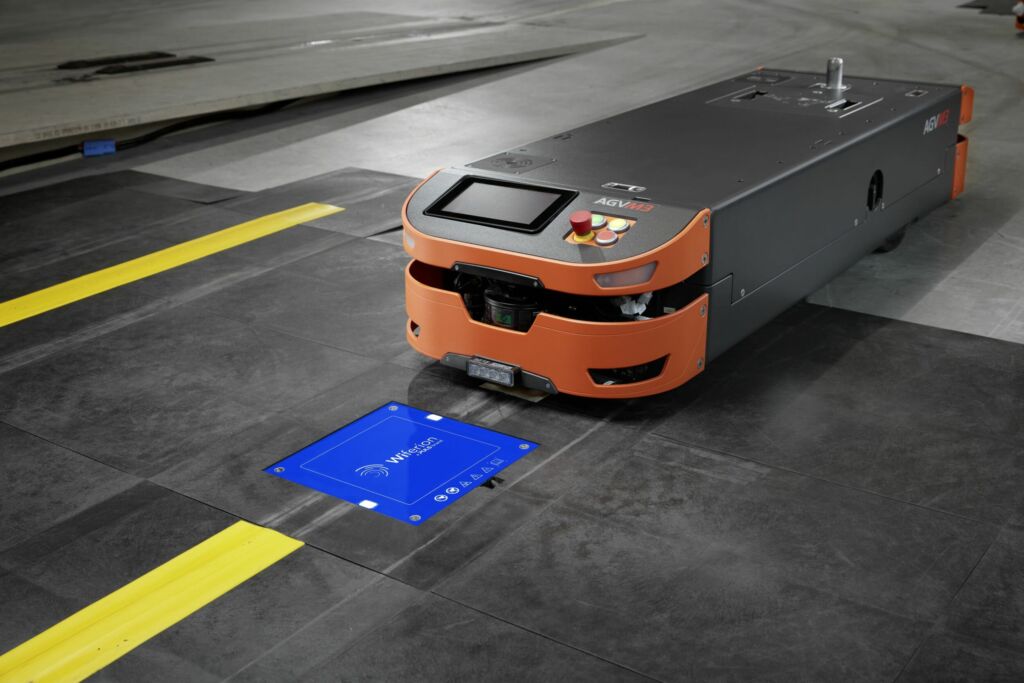 Durch die Umstellung auf ein prozessintegriertes Ladesystem wurde nicht nur die Betriebszeit der Roboter um mehr als 30 Prozent gesteigert.