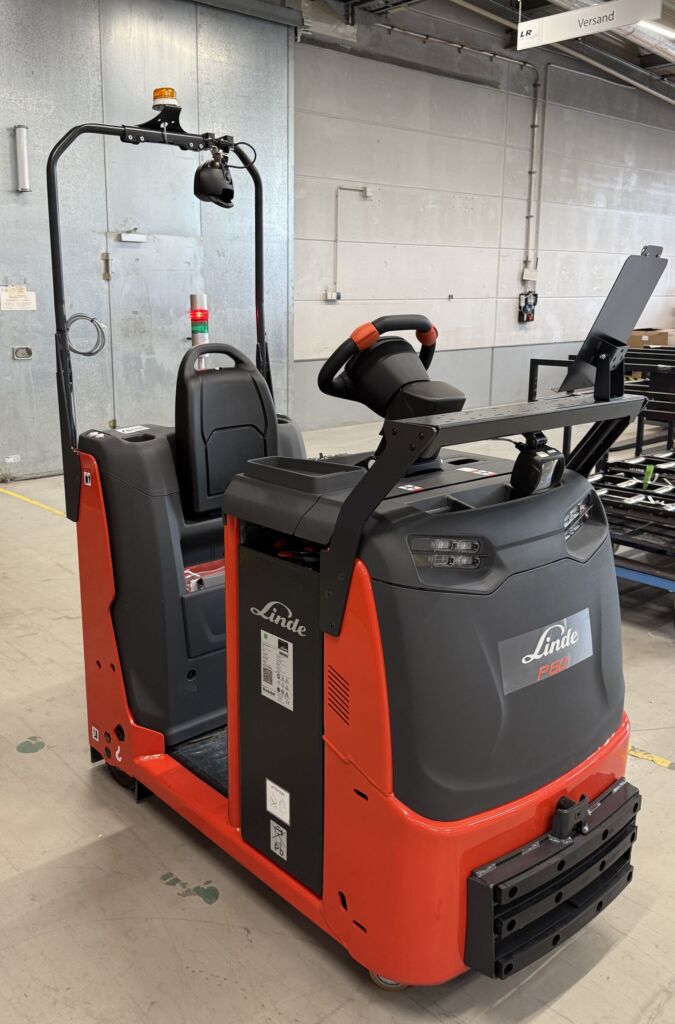 361833 Linde MH 1 Schlepper plus Routenzue 20250530121753