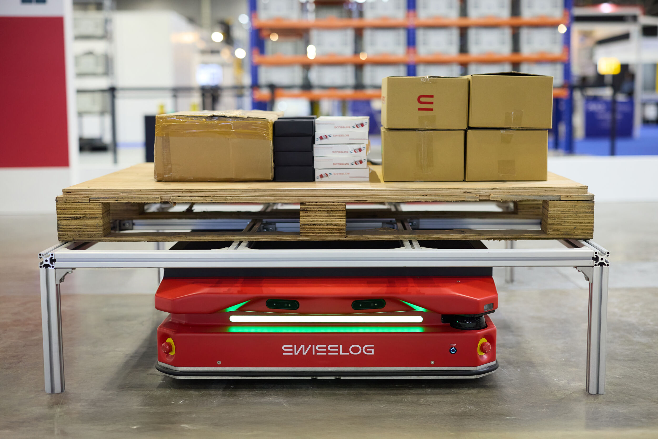 Neue Intra Move AMR Serie
