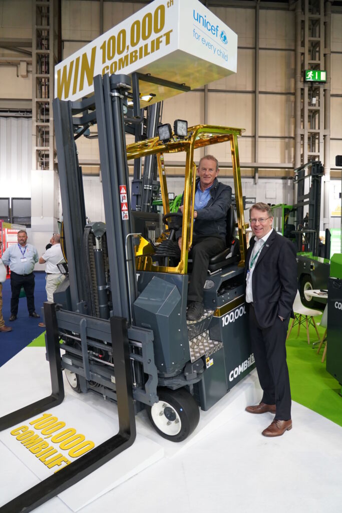 Combilifts Co-Founders Robert Moffett (l.) und Martin McVicar, CEO von Combilift (r.).