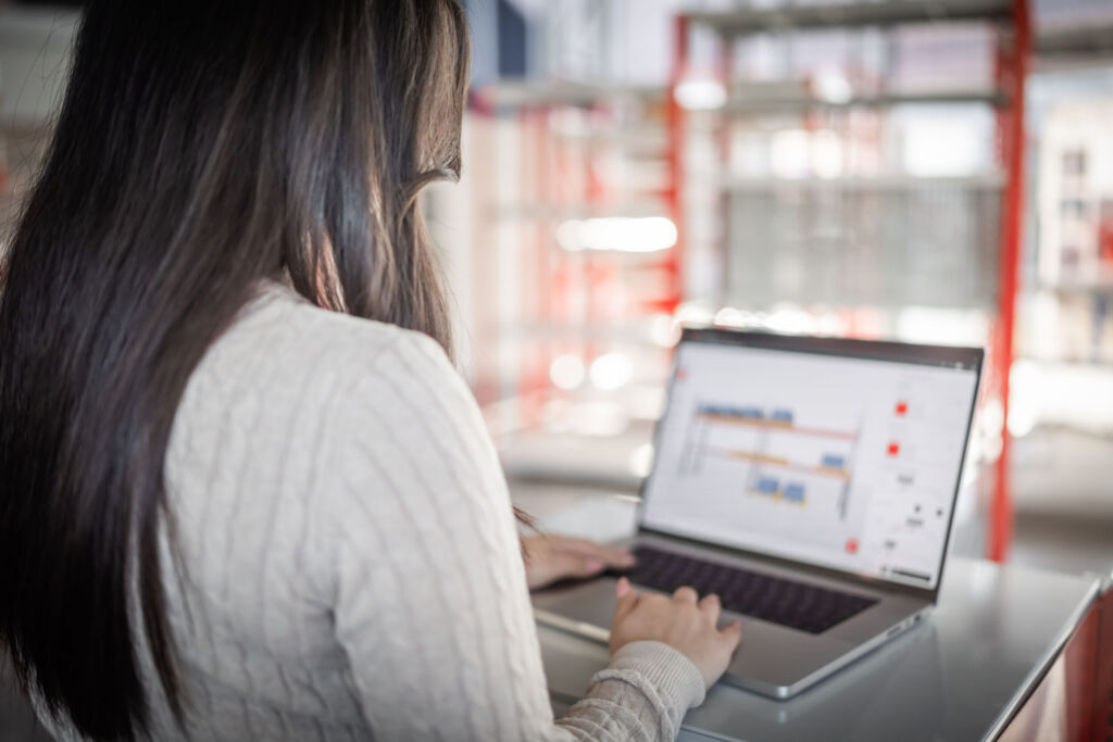 Premiere auf der Logimat: Das neue Meta Kundenportal und der neue Meta Regalplaner.