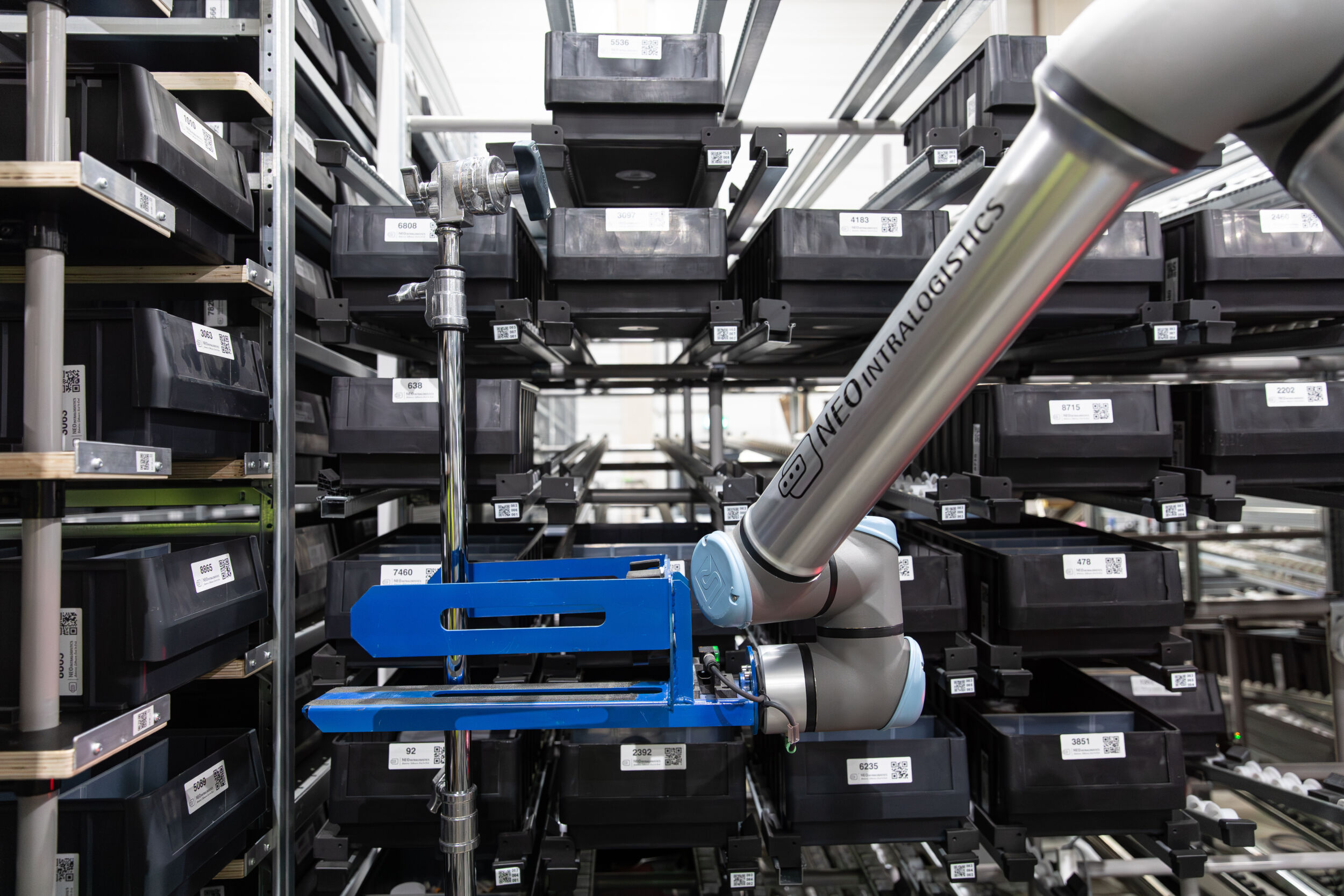 Robotergestützte Kommissionierlösung