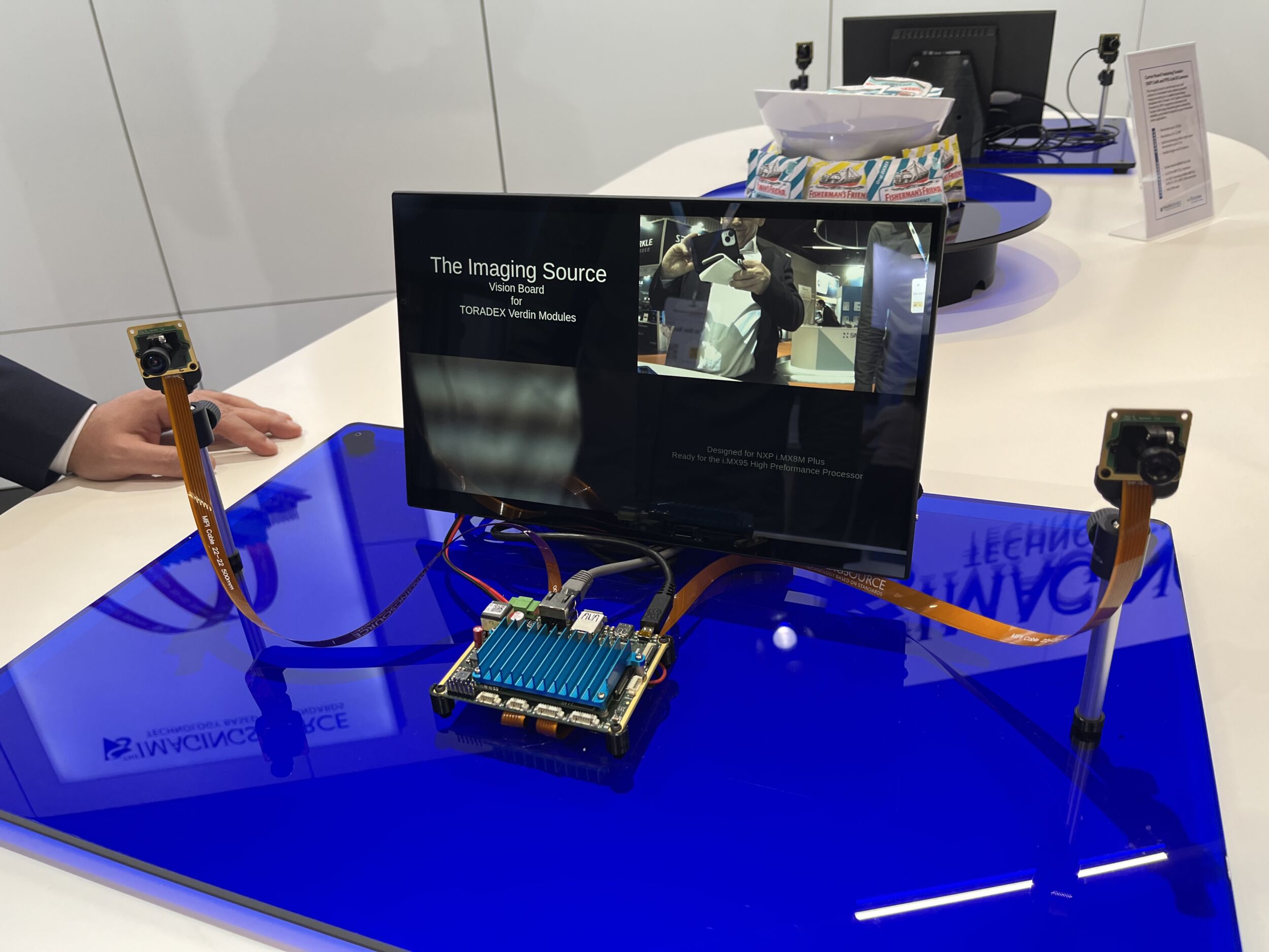 Scalable Carrier Board with NXP SoM