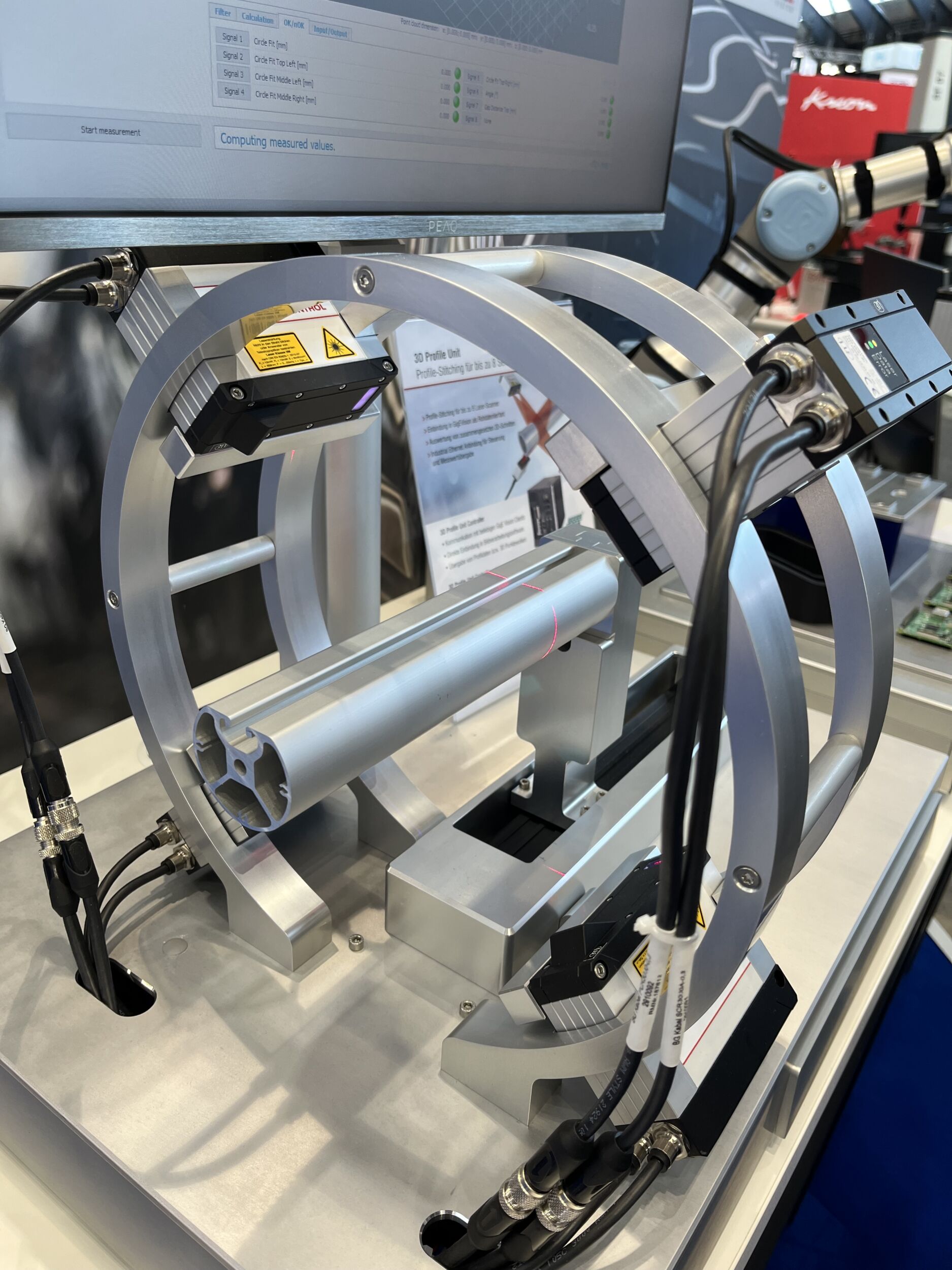 Profile Stiching of up to Eight Scanners