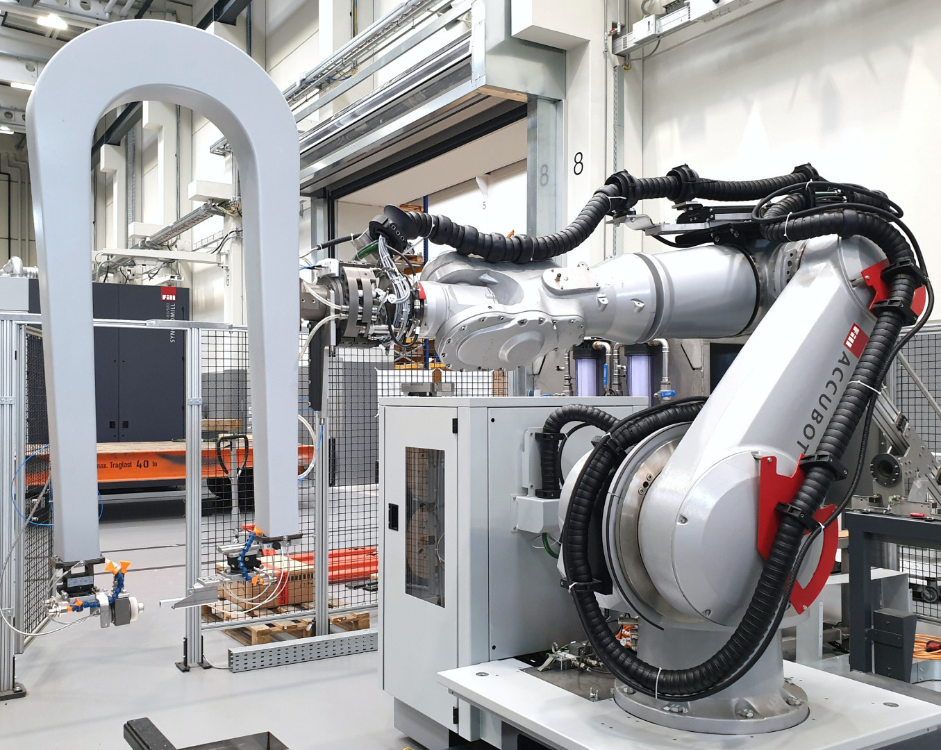 Robot-Based Inline Ultrasonic Testing - inVISION NEWS
