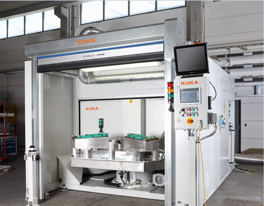 CO2-Laserzellen zur Bearbeitung von Faserverbundstoffen 2 121388 02 PM KUKA IND CO2Laser DE