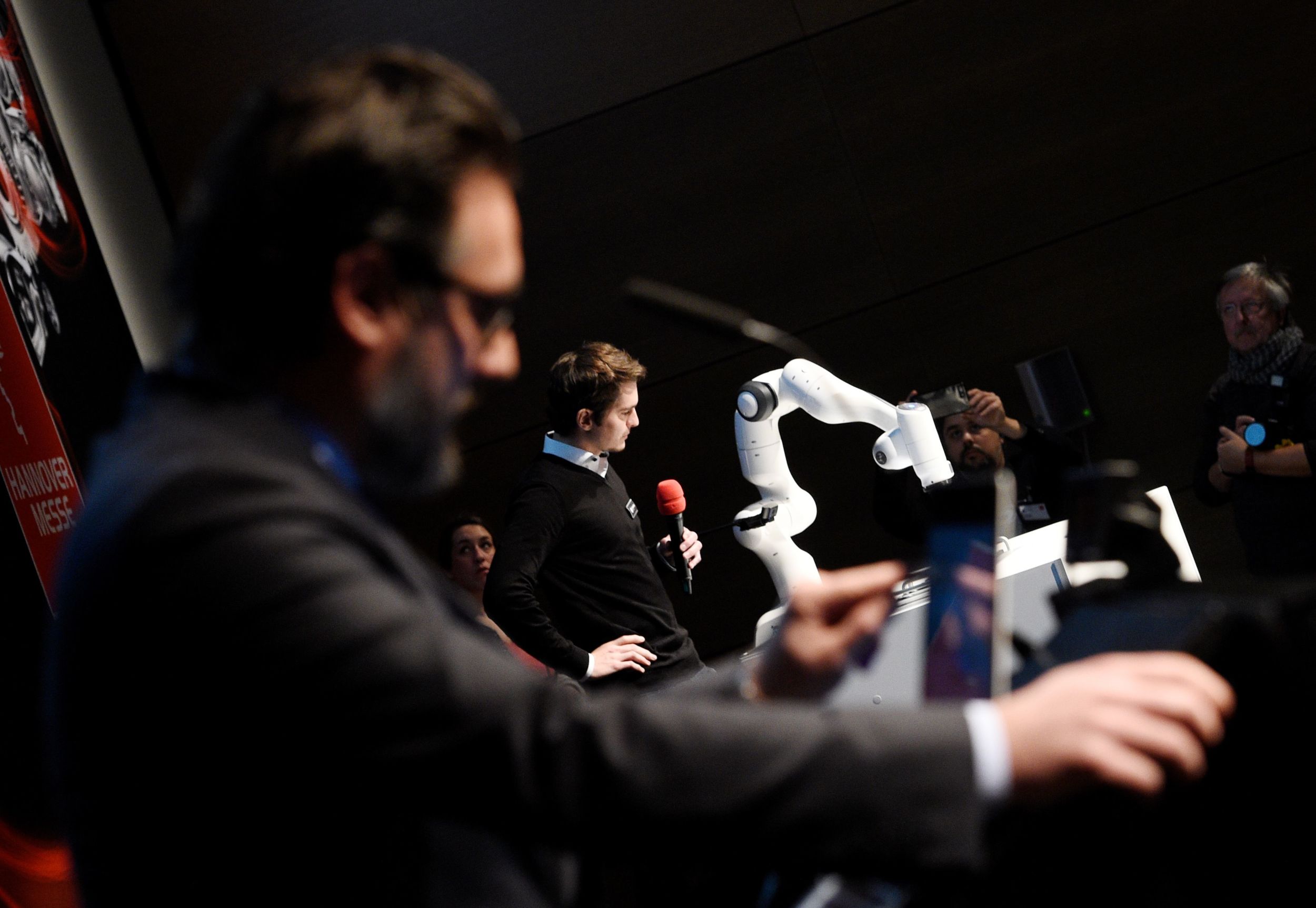 Lernfähiger MRK-Roboter für Montageaufgaben 10 125216 RUPNL4 Franka Emika