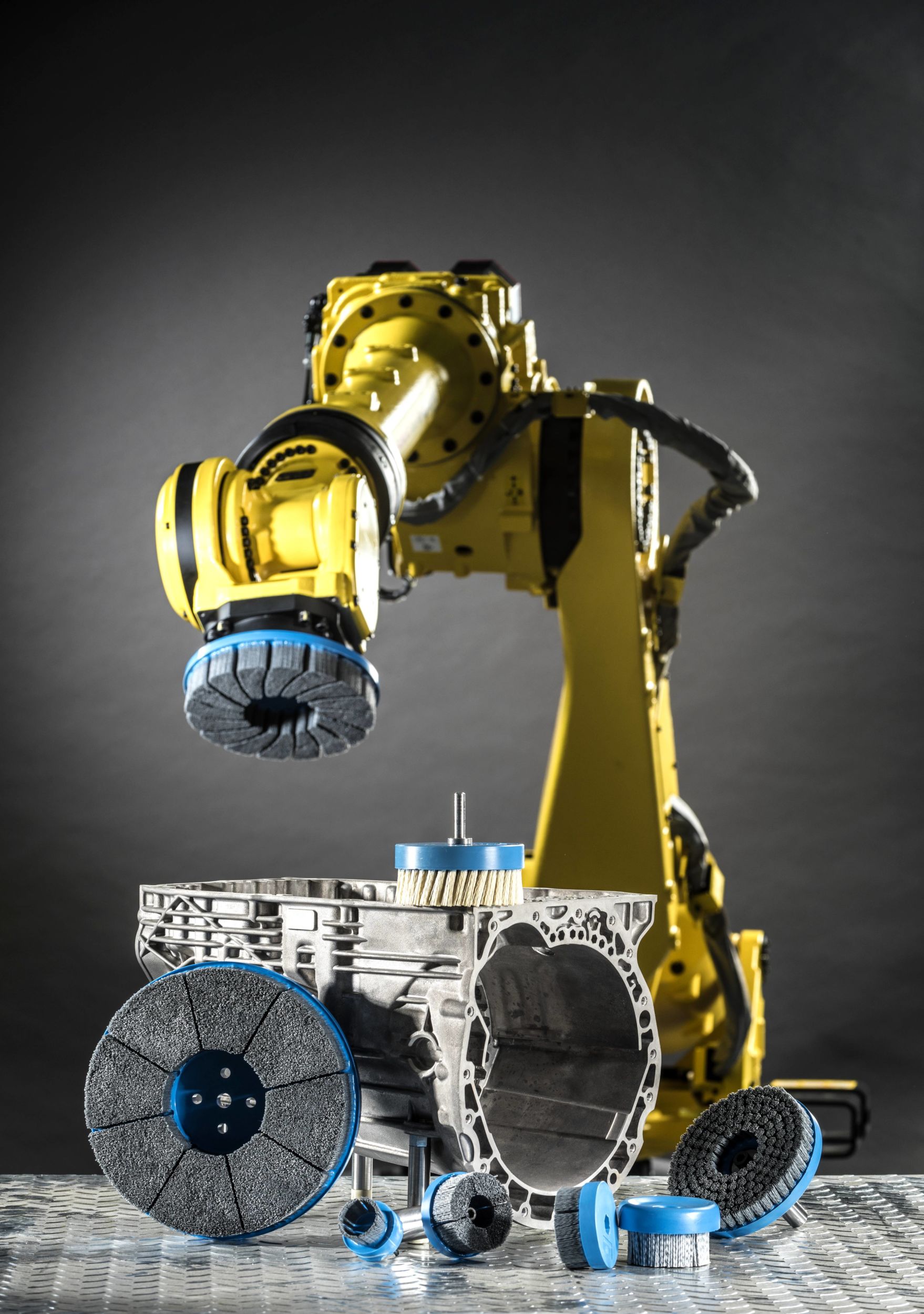 Bürsten für prozessintegriertes Entgraten 10 web 133781 Kullen Koti 0817 2