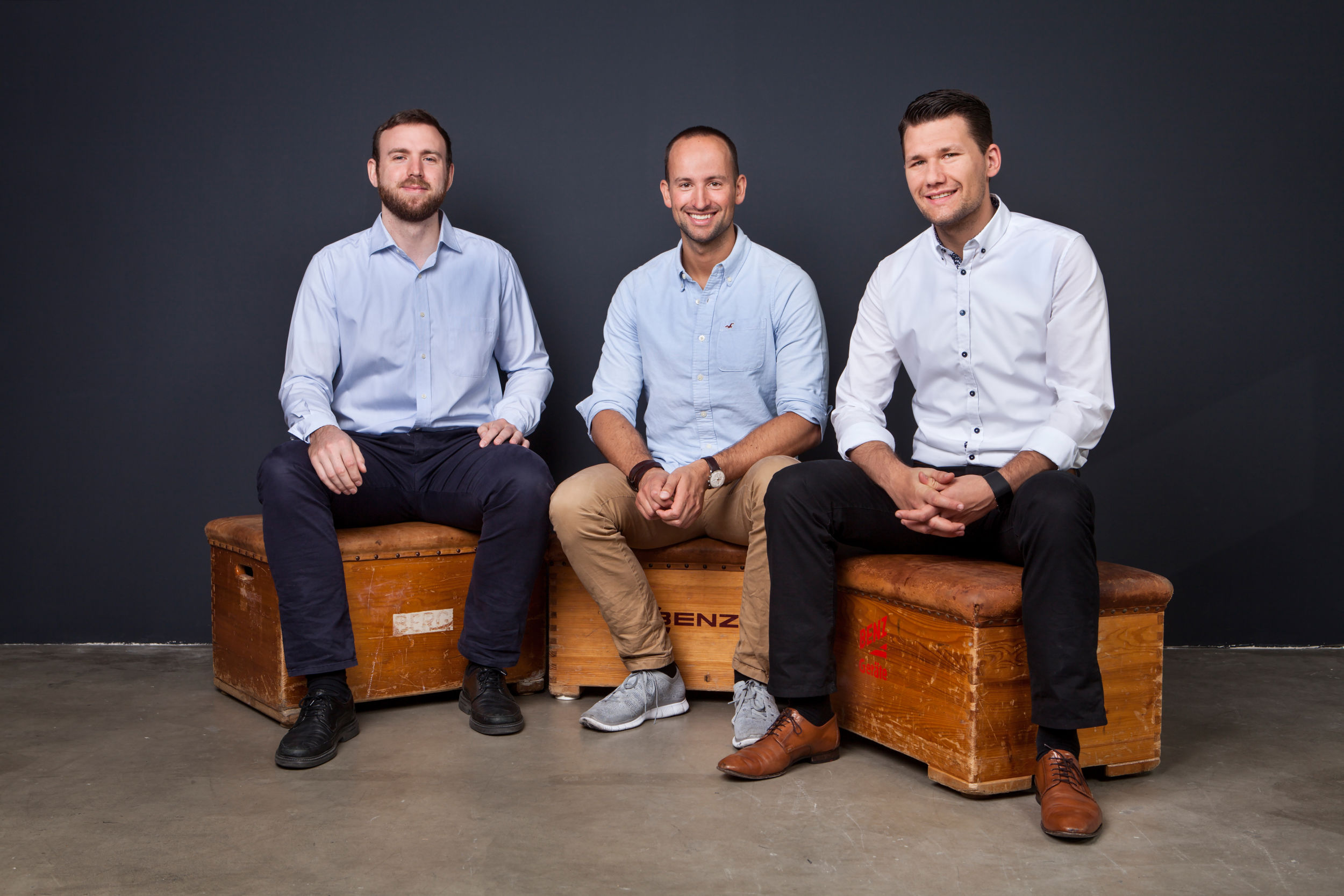 Robotik-Start-up schließt Finanzierungsrunde ab 9 web 140592 Magazino Gruender vlnr Nikolas Enge 20180308120343