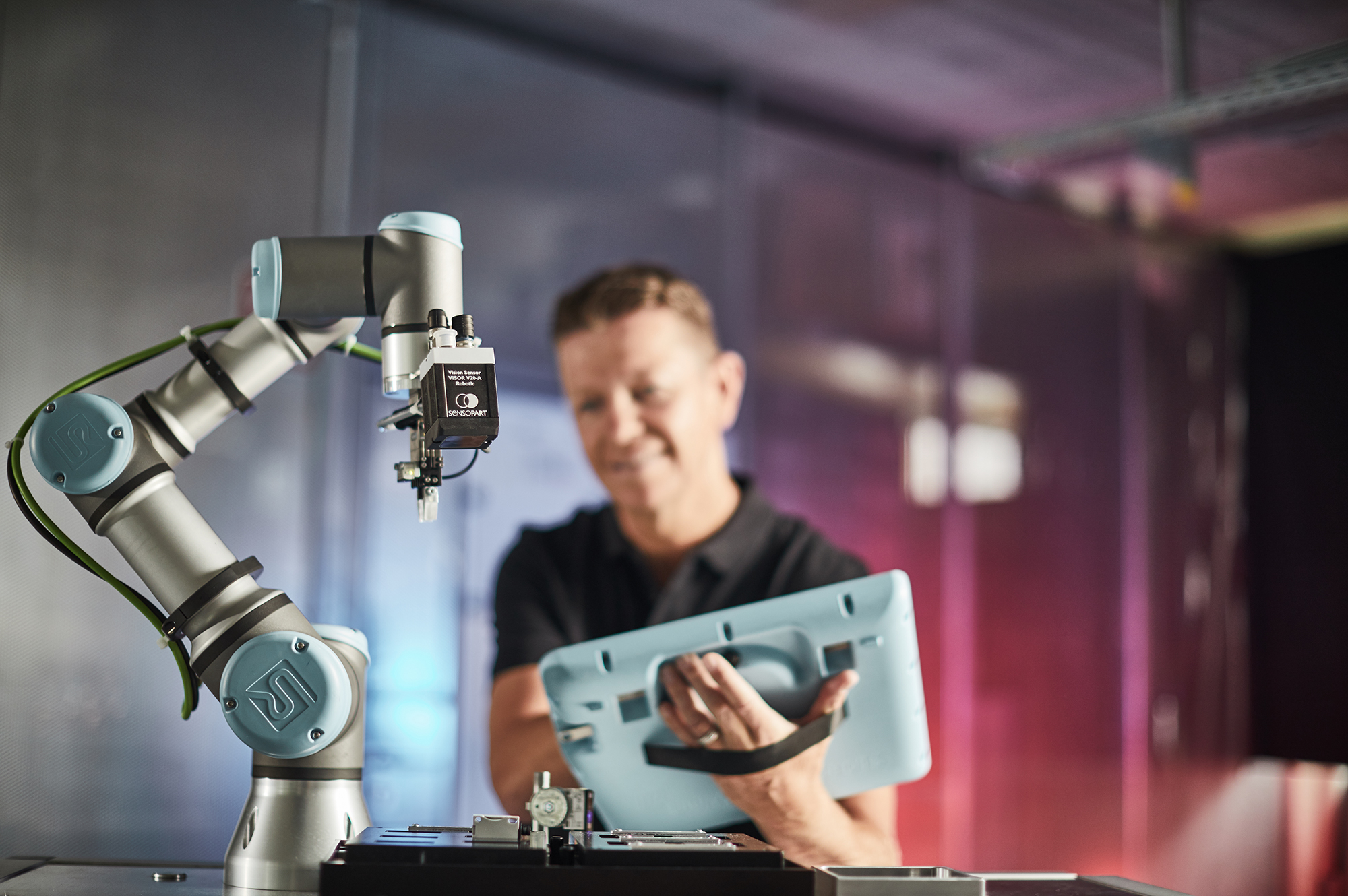 Einfache Konfiguration von Roboter und Vision-Sensor 3 web 143648 Bild 1 10