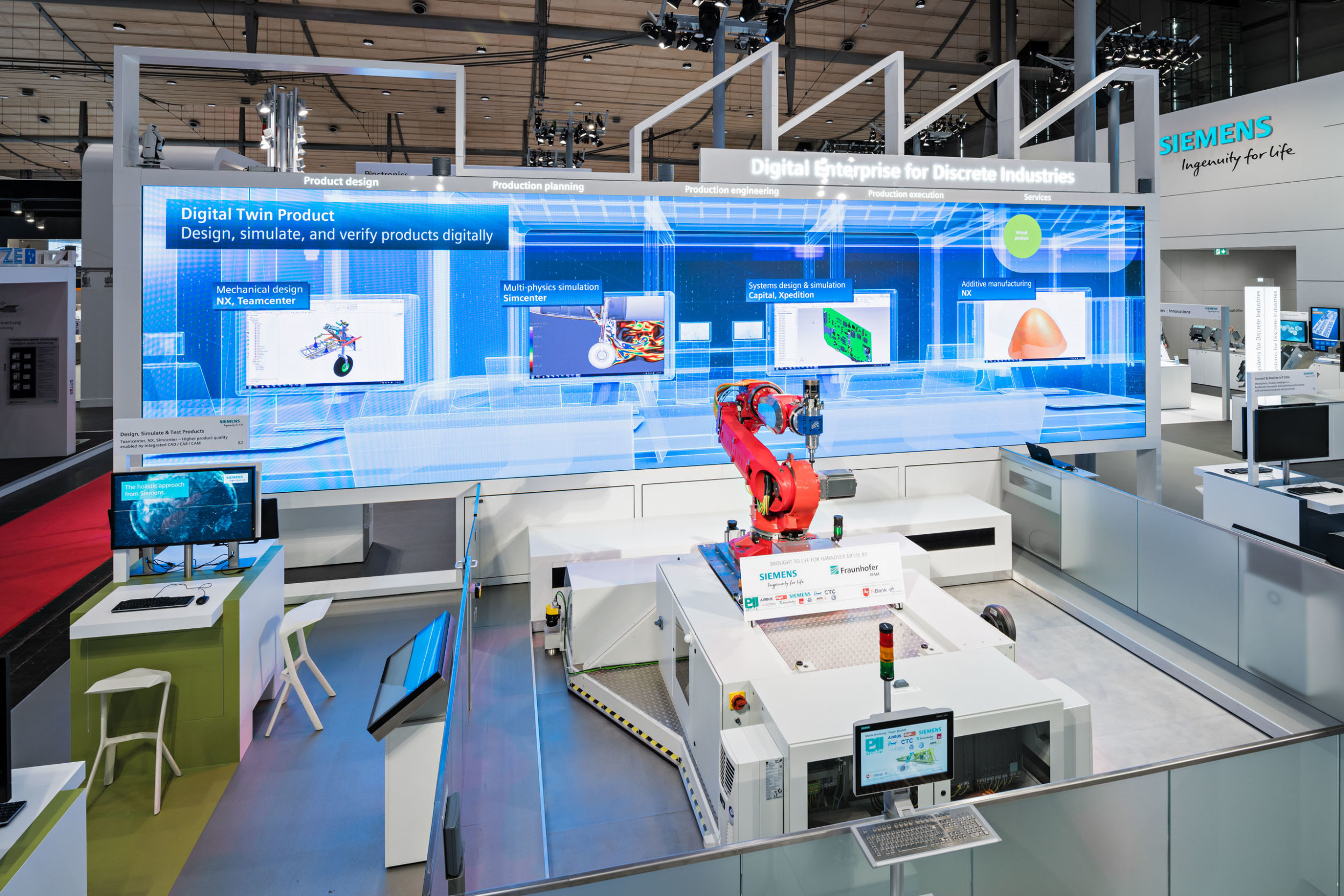 web 148598 Pictures 0001 FAV 176 2018 DF MC V0 20181009164651