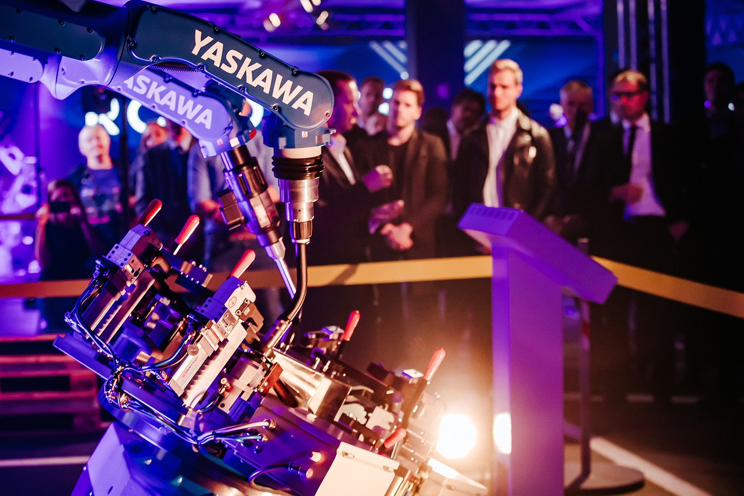 web 150143 Roboticsx 91018 78