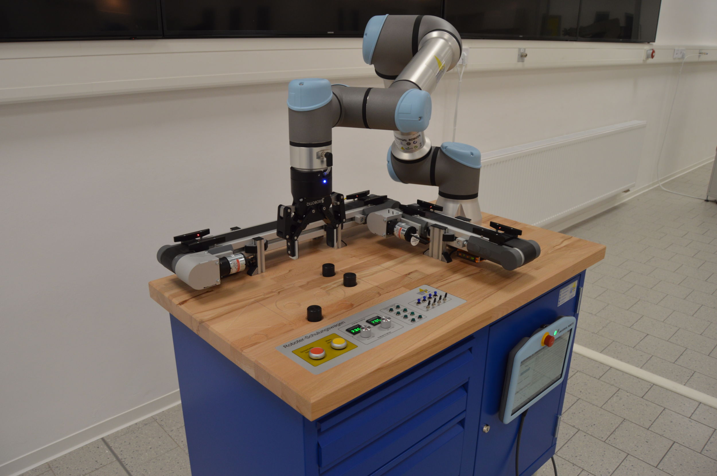 Roboterschulungswagen