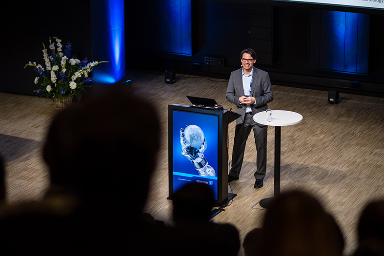 Die Roboter kommen 10 web 154657 Wolfgang Ptacek