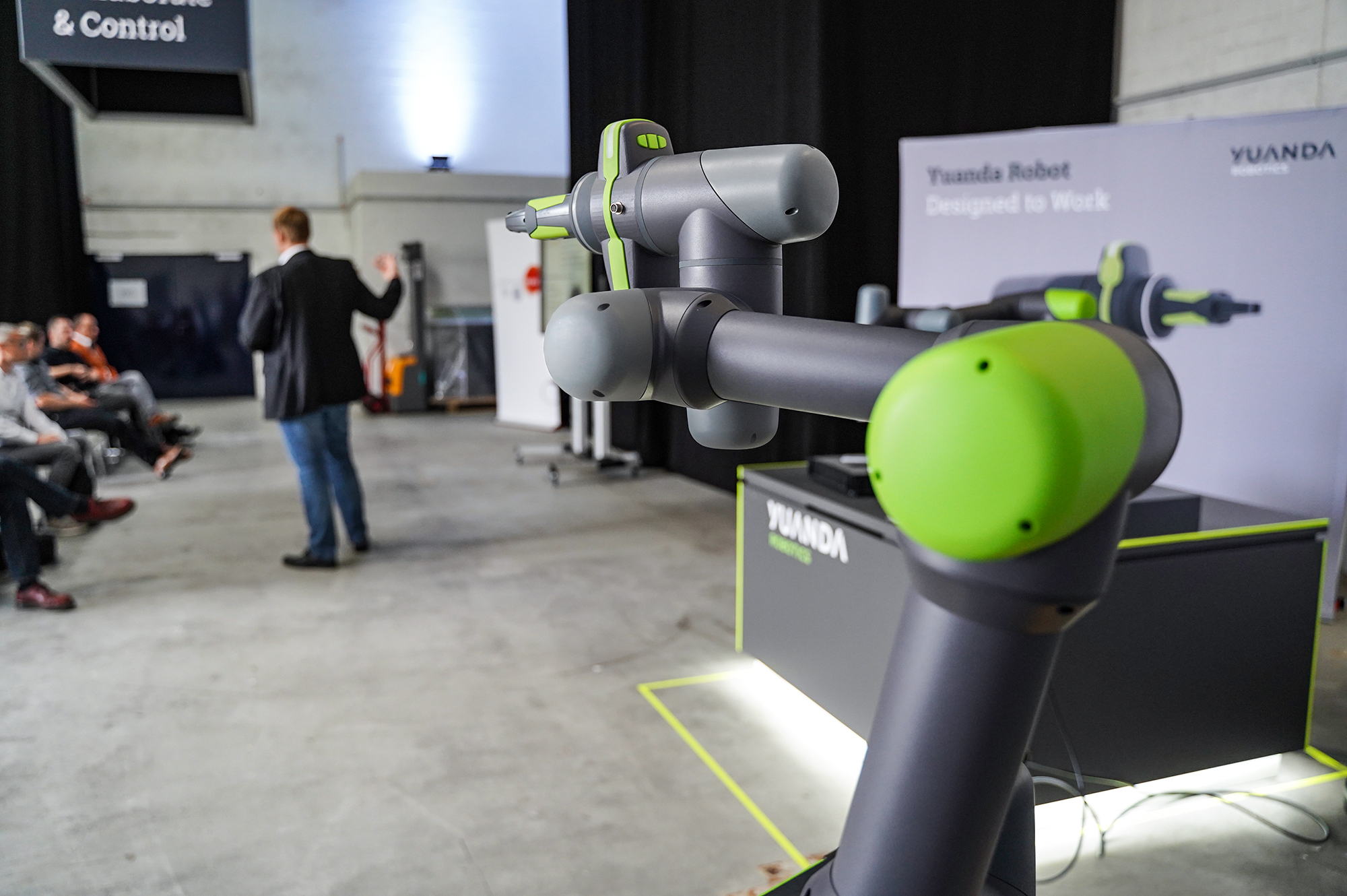 Cobot designed in Hannover 11 web 167786 04