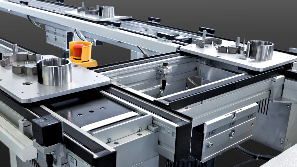 Modulares Transportsystem zur Beförderung von Trays