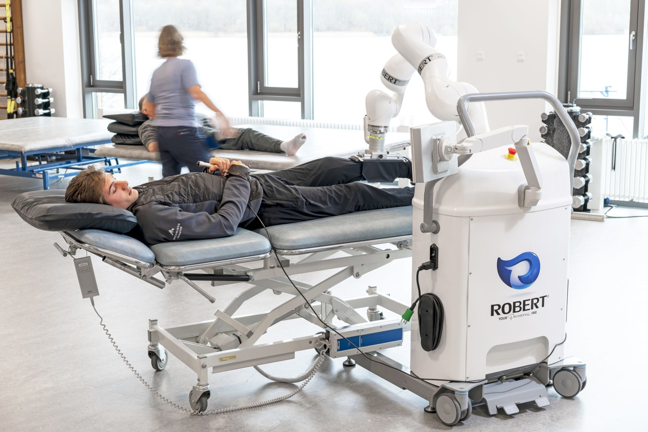 184082 ROBERT Rehab Robot Life Science Robotics 4 scaled