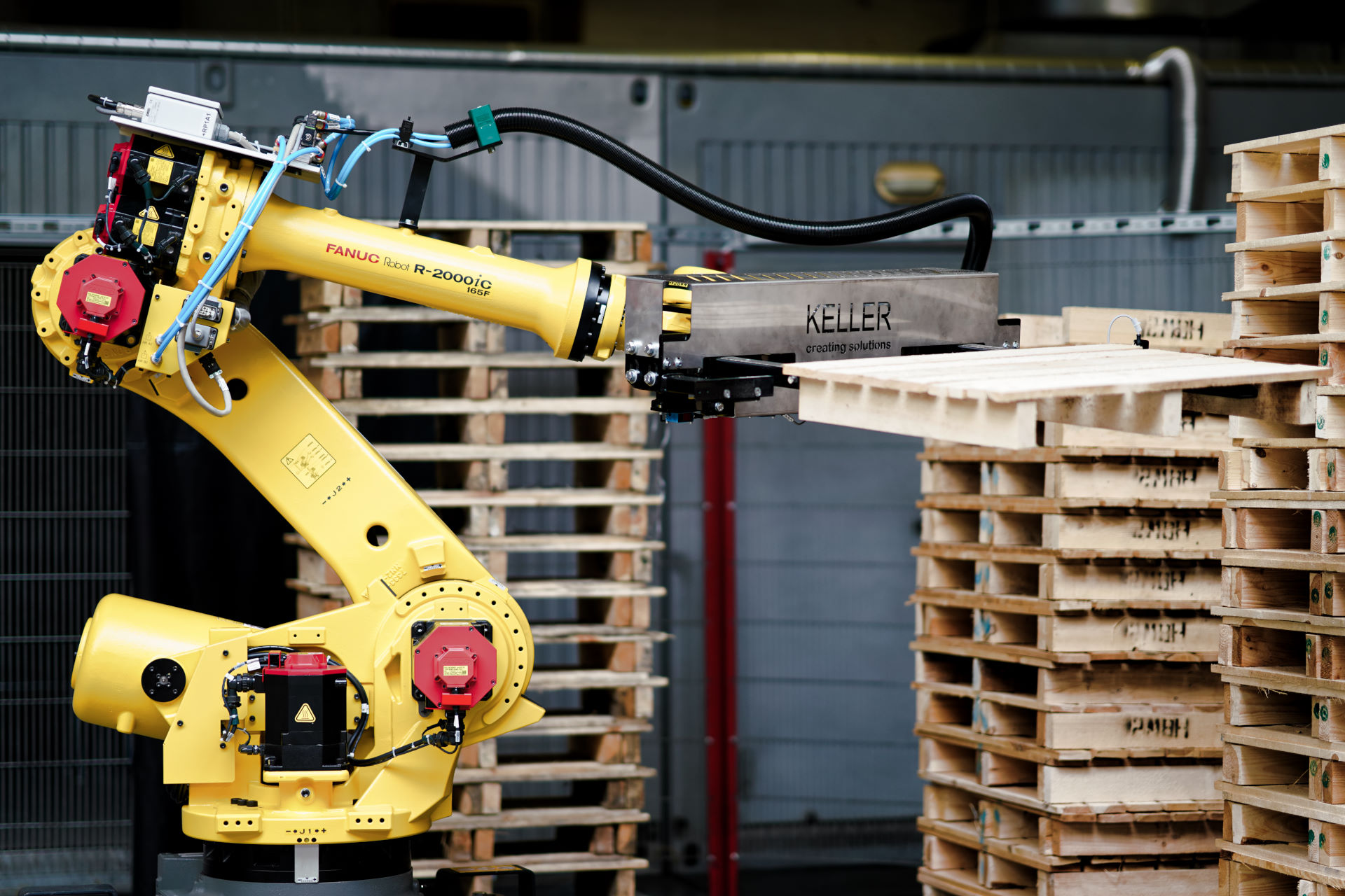 195335 Bild 1 Entschachtelung von Paletten 20201002131504