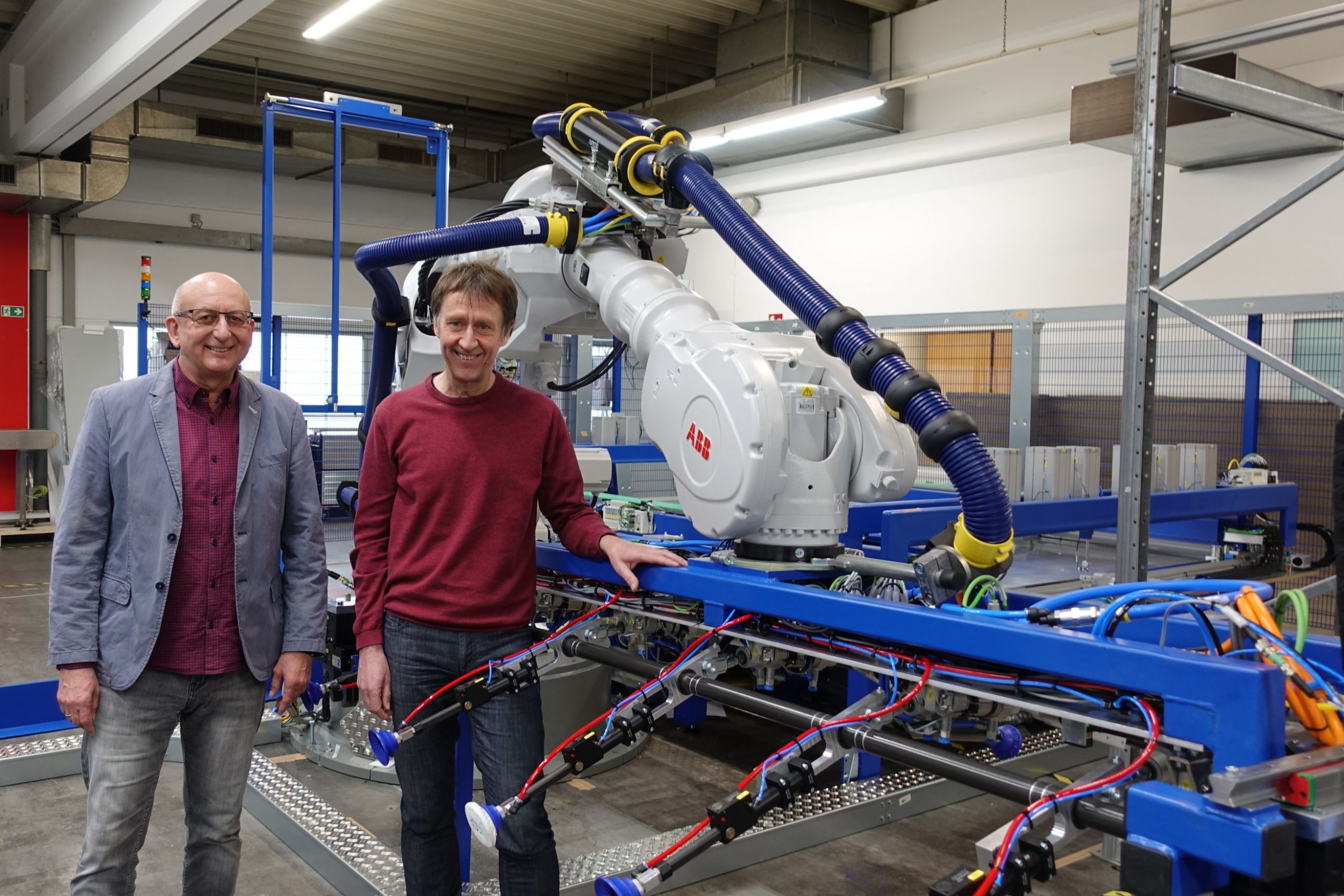 Neugründung für roboterbasierte Messtechnik 3 206818 ITG Foto1 Hartmut Lindner und Dieter Ladegast scaled