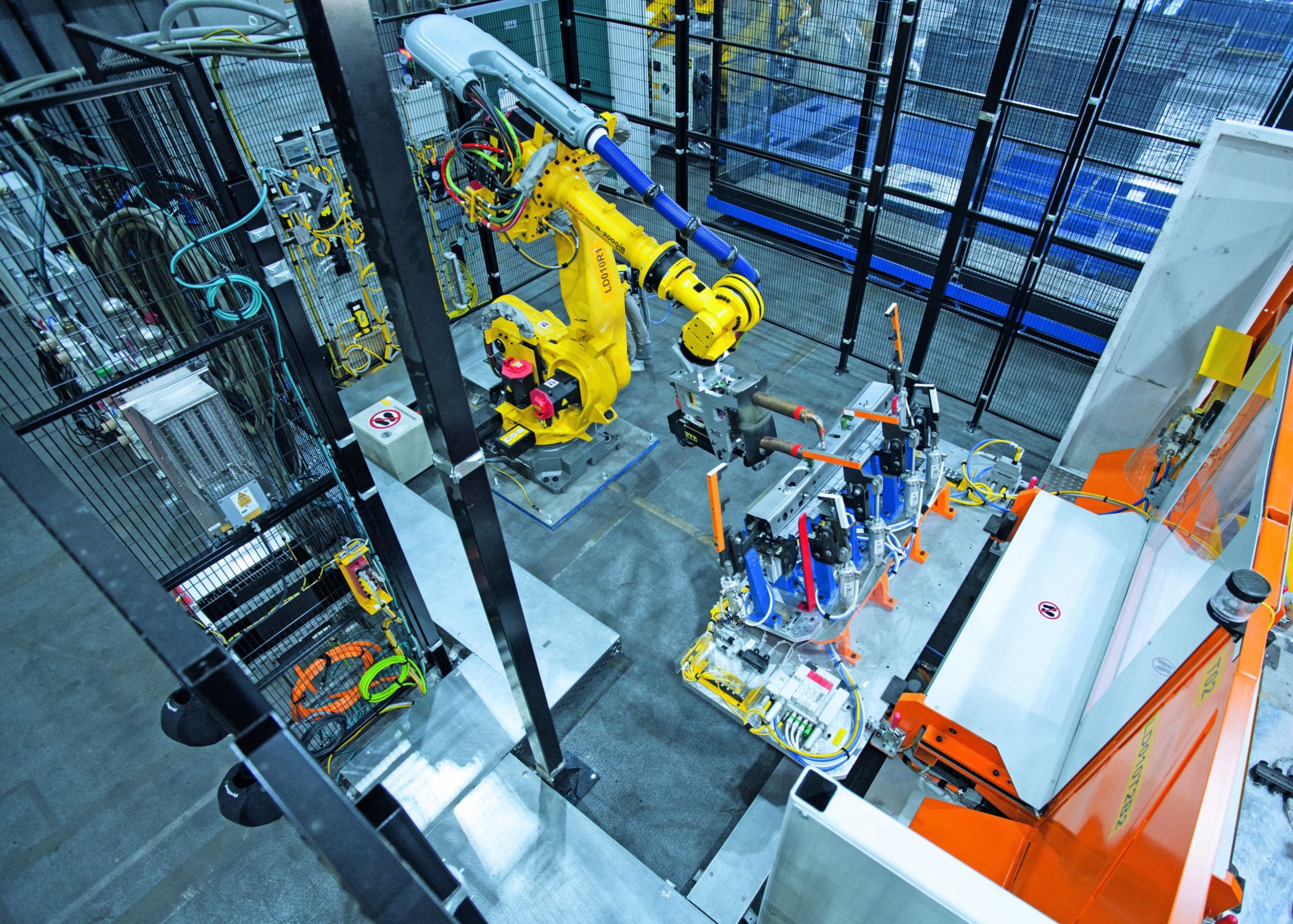 web 217997 Appl Opel 04 fbg scaled