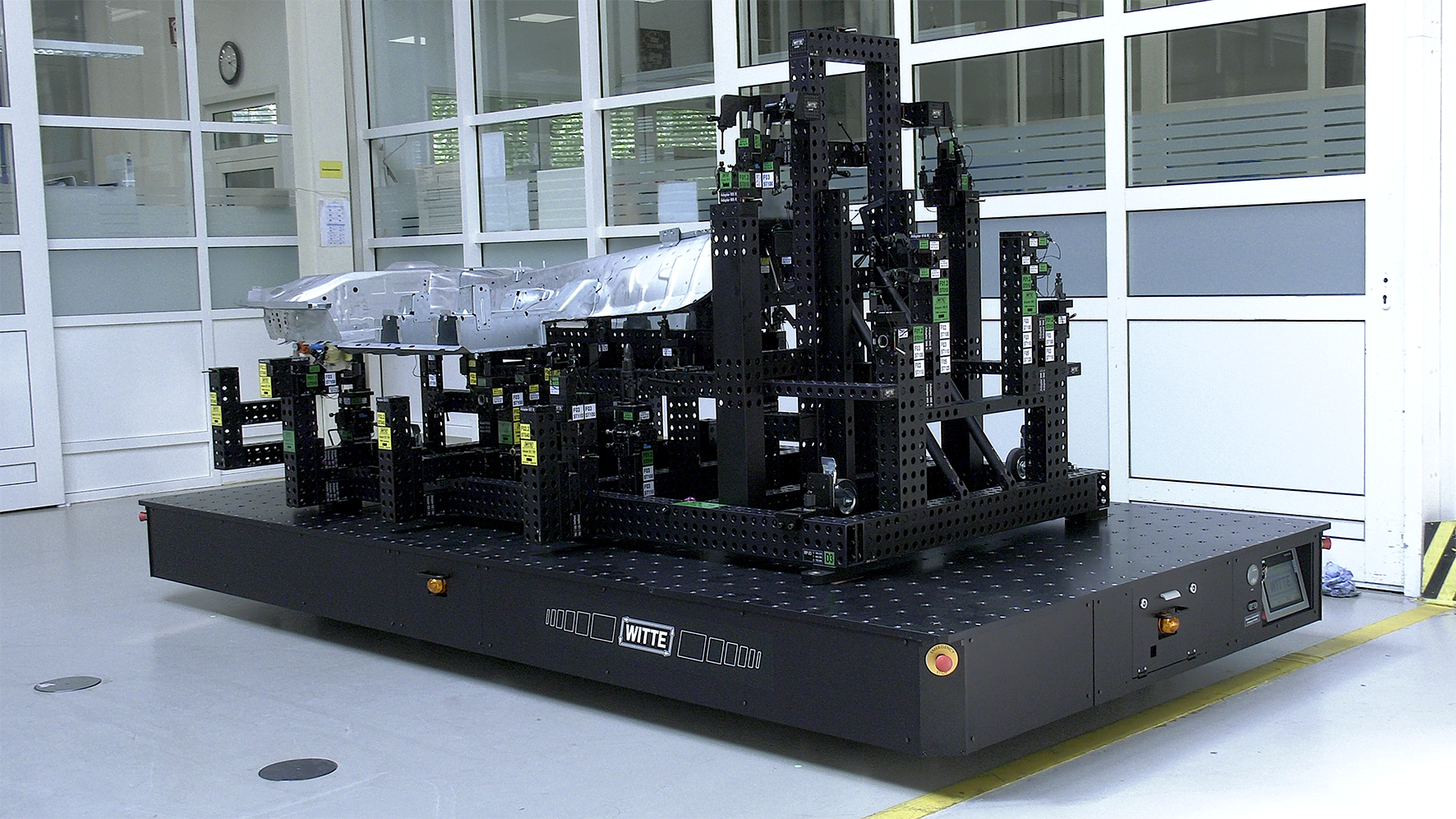 Mobile Strukturplatte mit multidirektionalem Antrieb 2 226081 Witte FixBase MDD Motiv 1