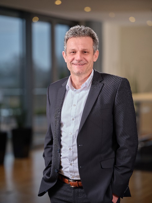 web 226707 Achim Gauss