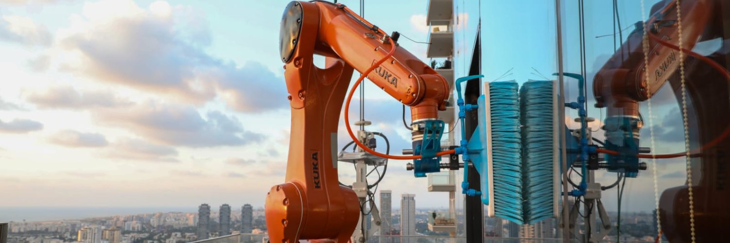 243580 KUKASkyline Robotics 2 Skyline Robotics