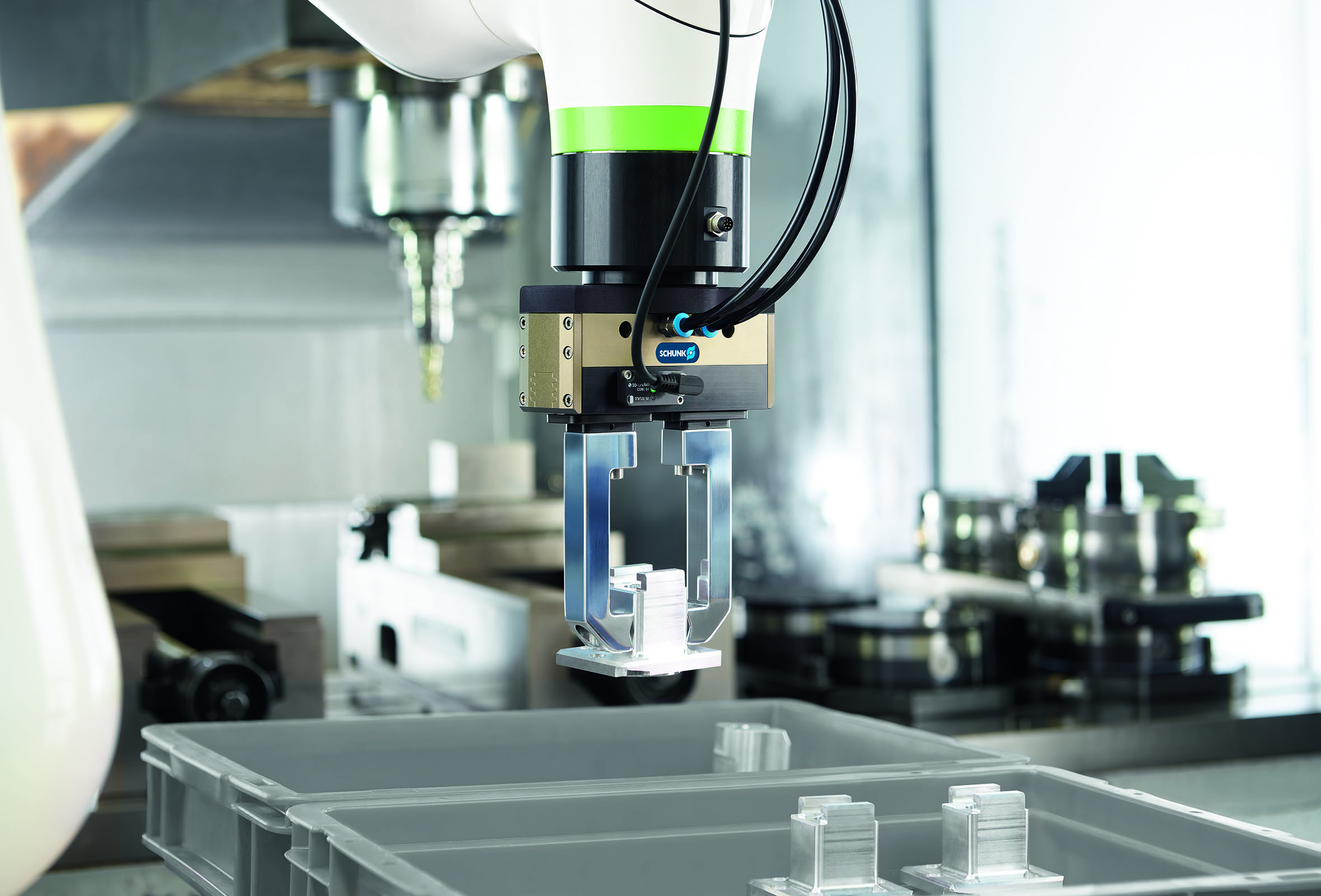 Konfigurierbarer Pneumatikgreifer 8 web 244998 PGL plus P Anwendungsbild 05 2022 20cm 300dpi