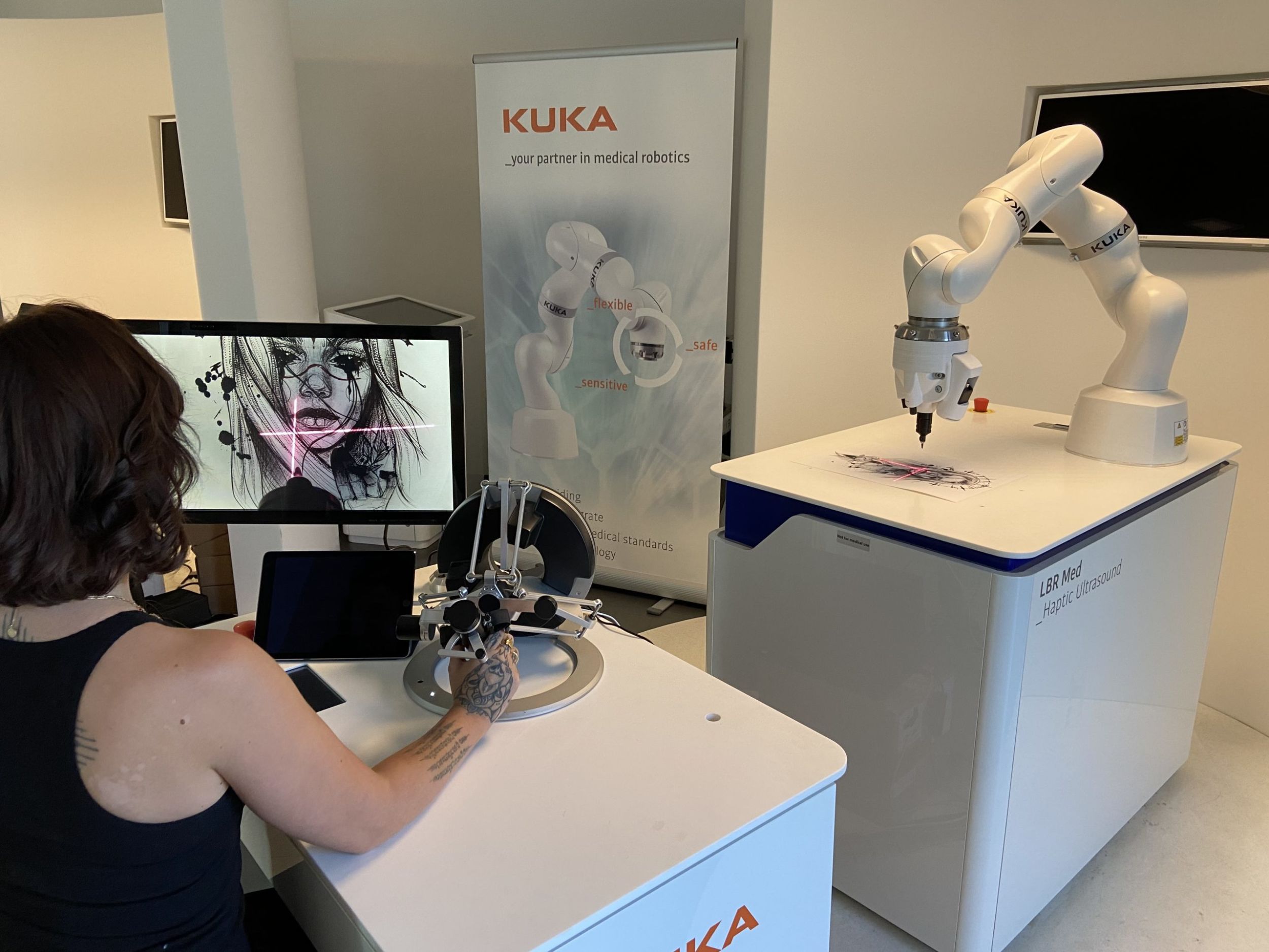 251518 KUKA Digital X Tele Tattoo Roboter FauveLex 2 scaled