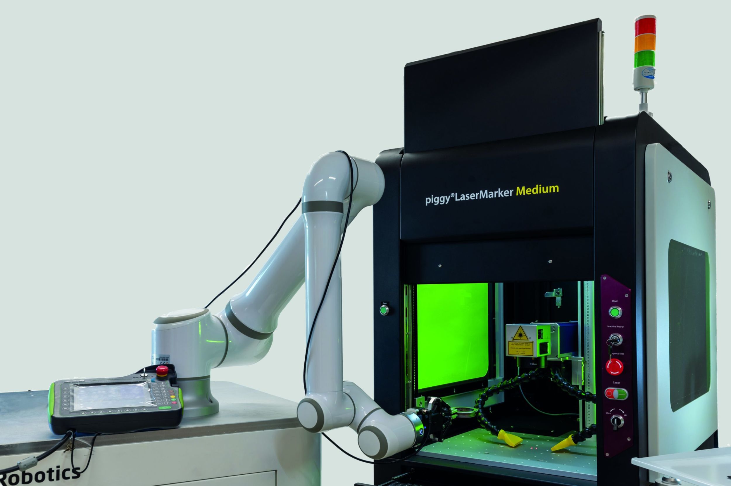 web 246092 piggyCobotplusLasermarker scaled