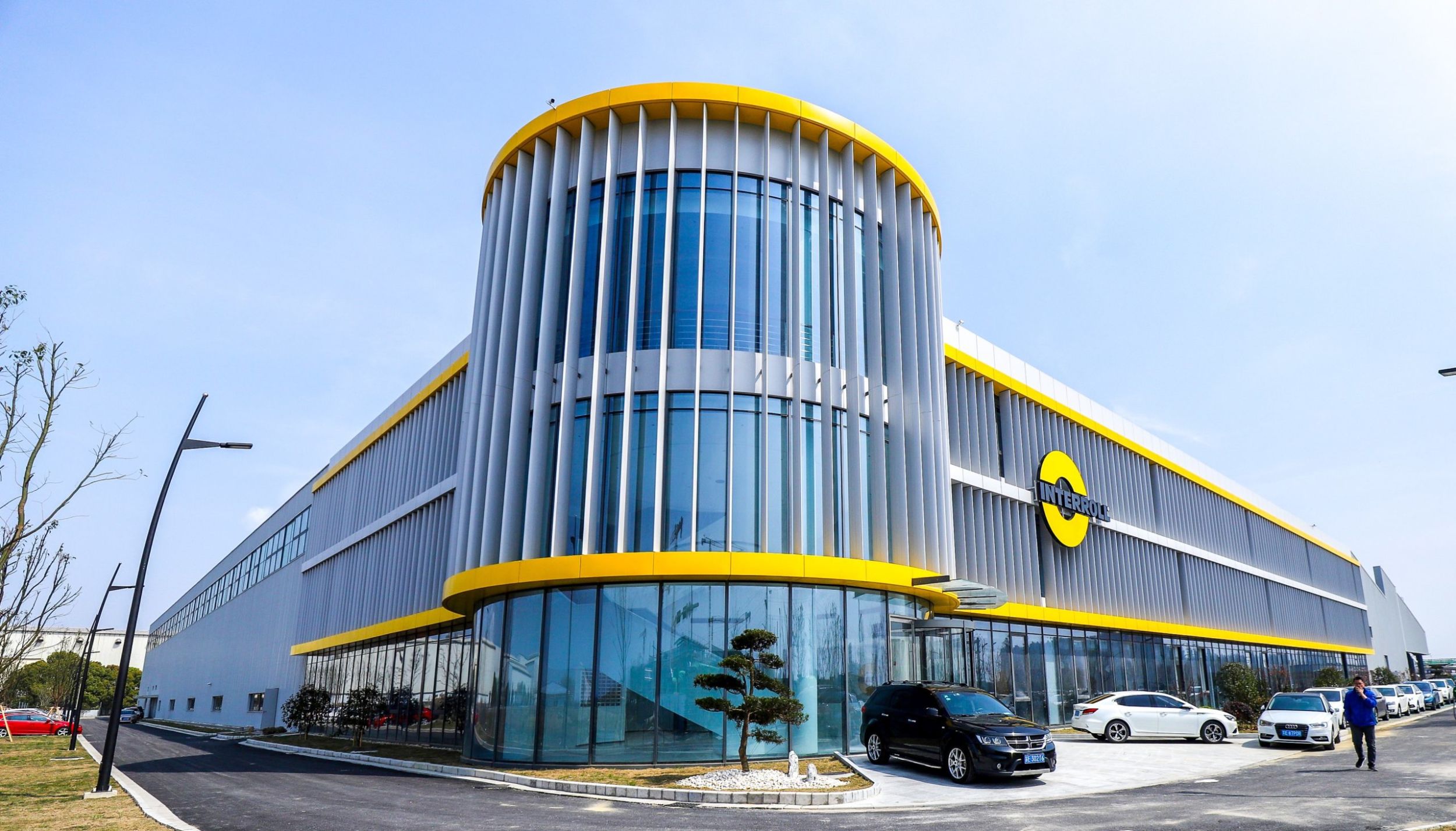 Interroll eröffnet neues Werk in Suzhou 8 web 251093 10113325 web scaled