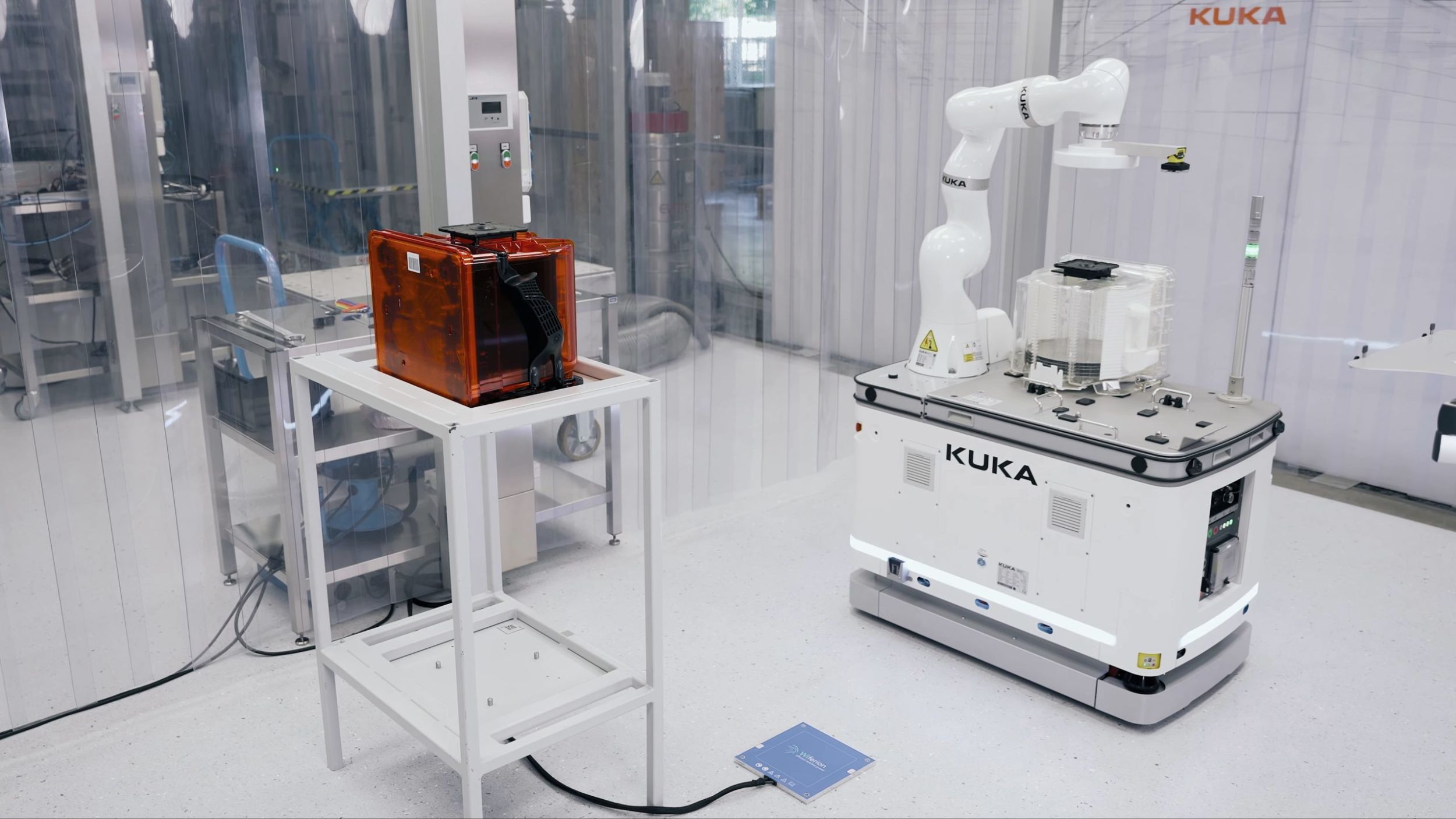 web 252080 Wiferion AB Kuka Bild 1 scaled