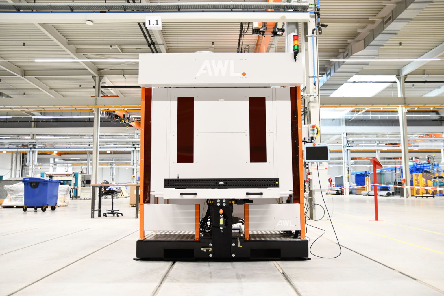 Schweißzelle mit Cobot ROBOTIK UND PRODUKTION