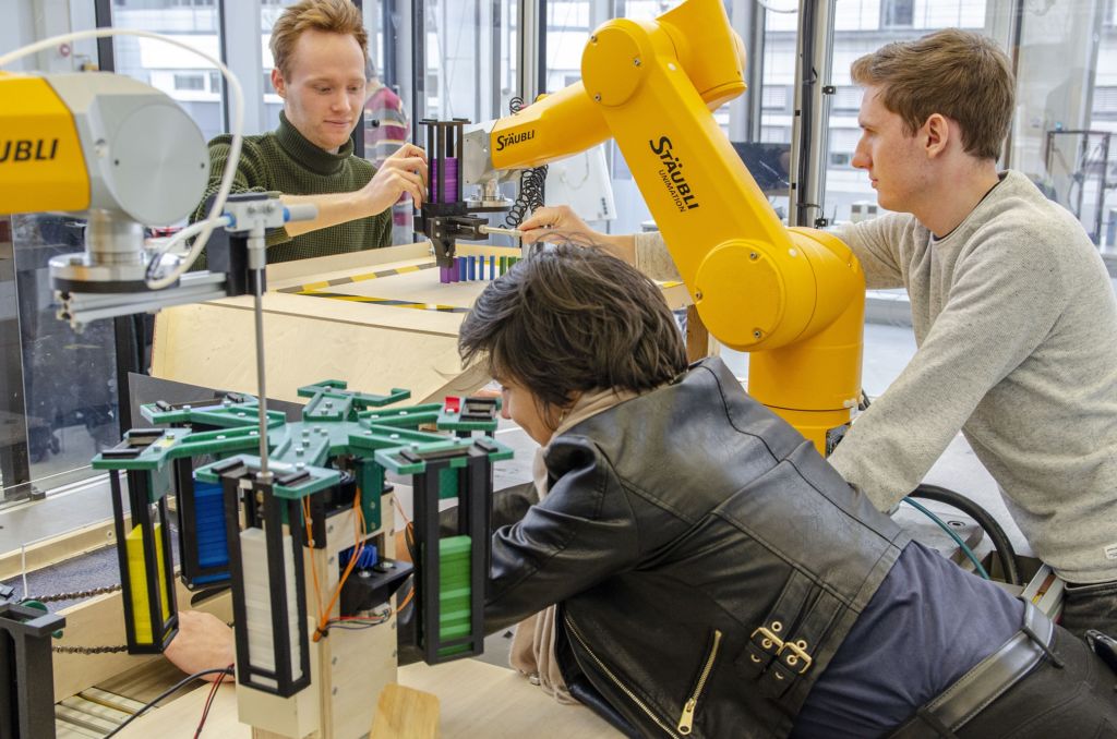 Vollautomatische Dominoanlage 1 Bild 1