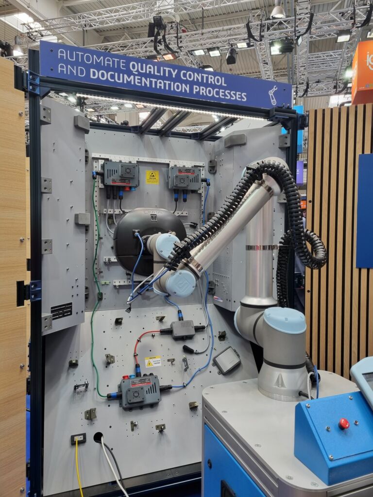 Neue Einblicke 1 Robotic Inspection