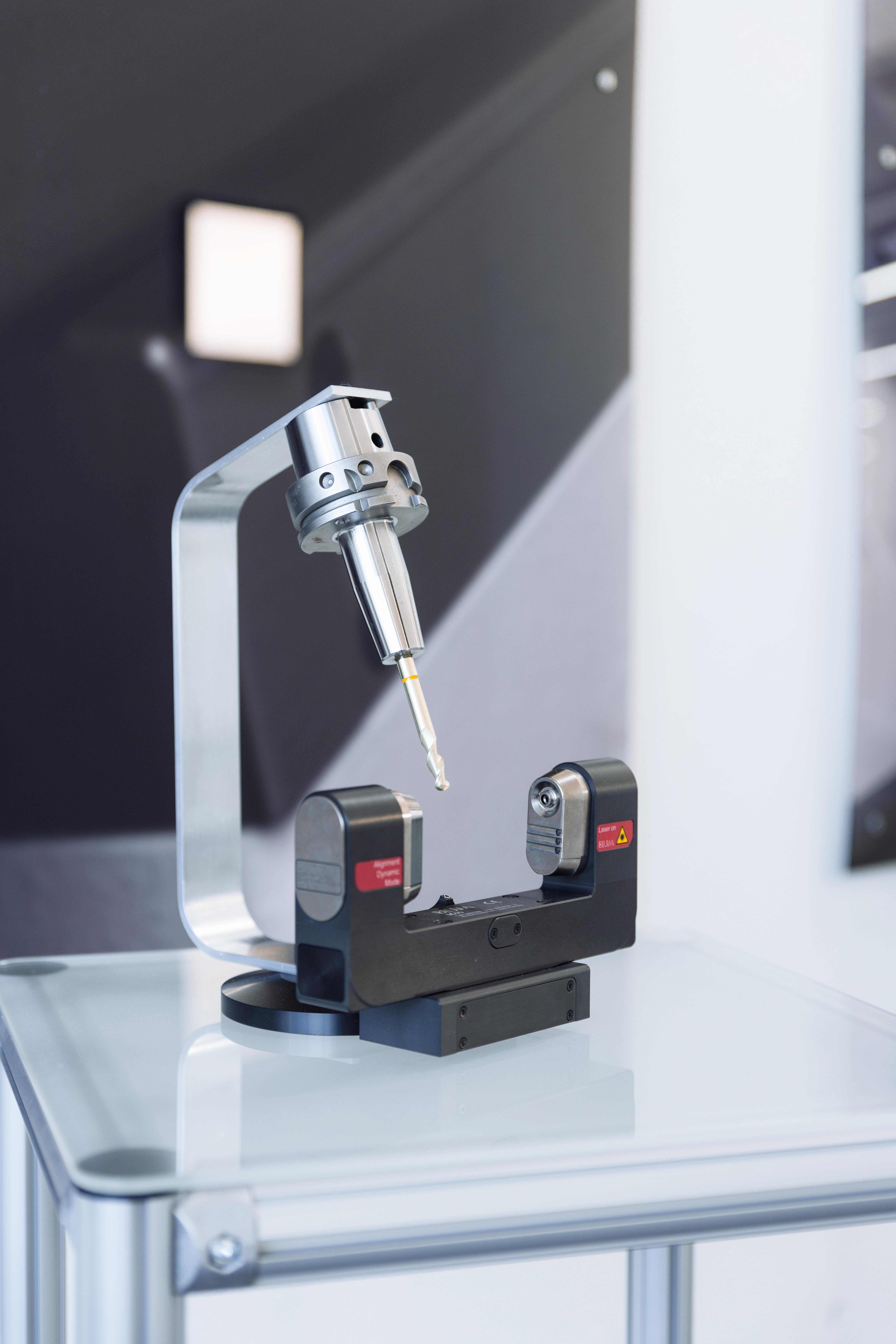 Tieflochbohren per Roboter 2 2023 07 17 Blum