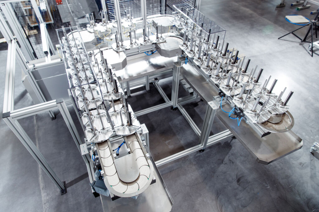 Erweiterung für Planungs- und Konfigurations-Tool 1 Plattenkettenförderer-Umlauf BS86 von Schnaithmann mit Werkstückträgern