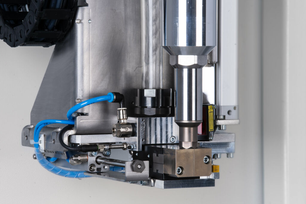 Setzsystem für Blindnietmuttern überarbeitet 1 SBM25 detail links einschub 1 bearbeitet v2